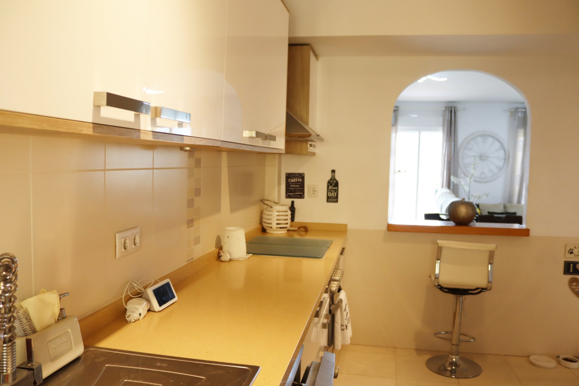 Használt Ingatlanok - Sorház -
Jalón - Inland