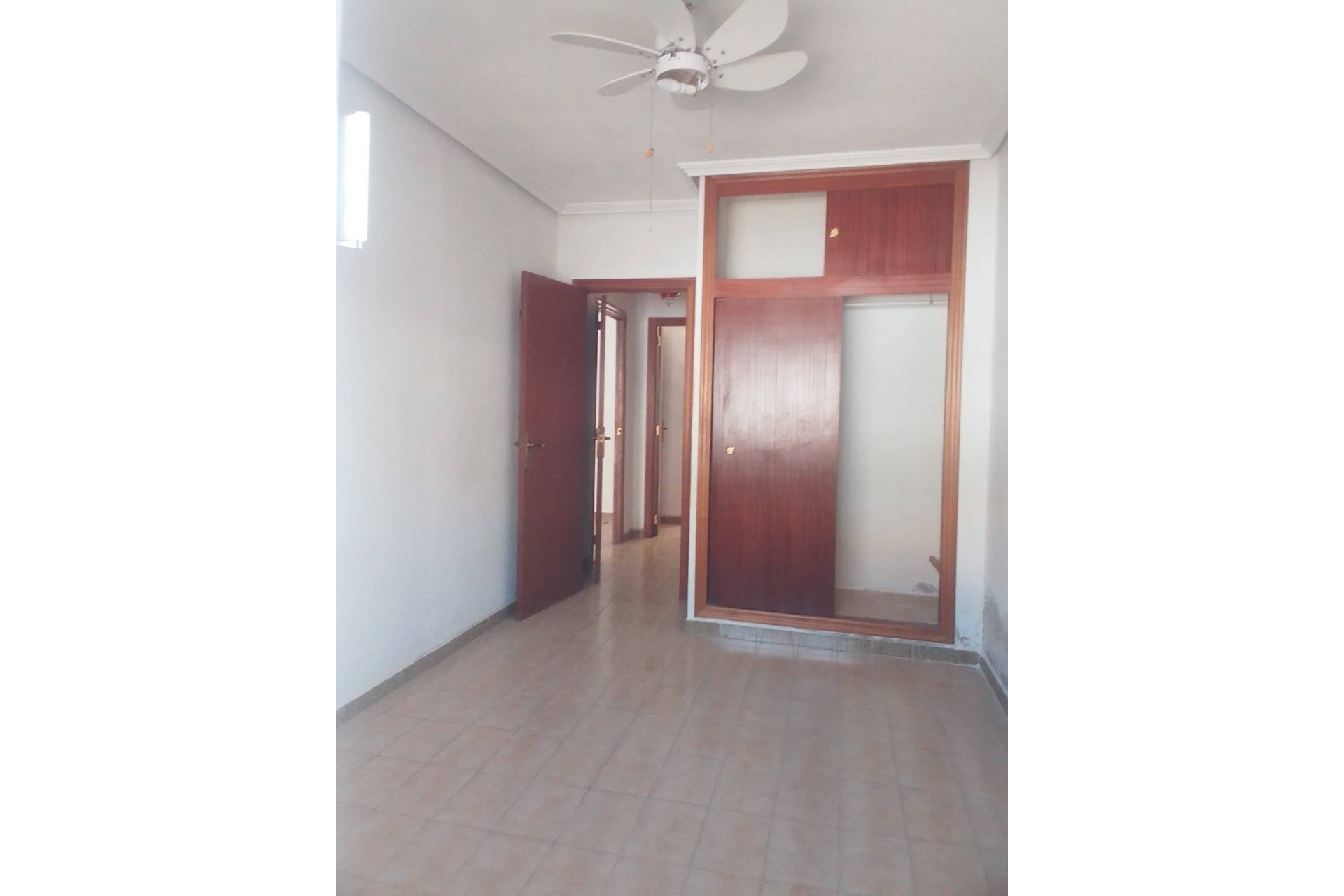 Használt Ingatlanok - Sorház -
Lo Pagan - La Puntica