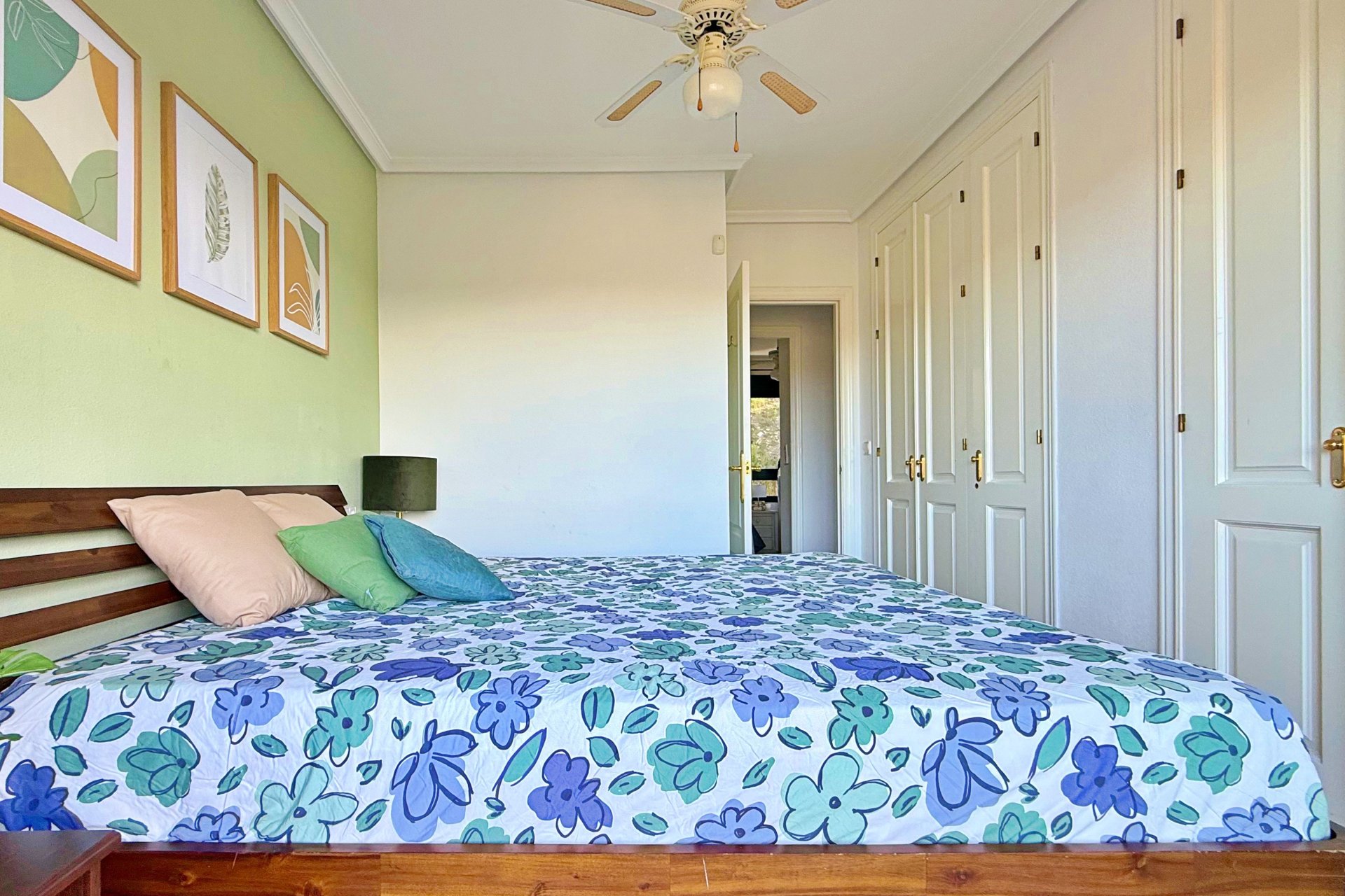 Használt Ingatlanok - Sorház -
Orihuela - Inland