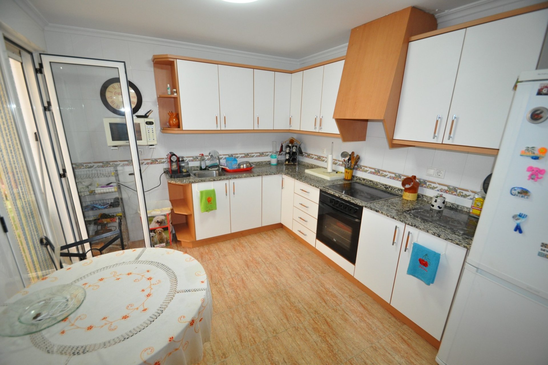 Használt Ingatlanok - Sorház -
Pinoso - Inland