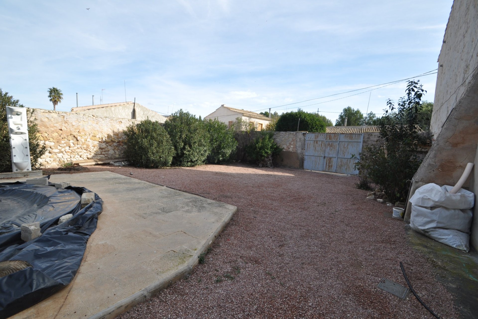 Használt Ingatlanok - Sorház -
Pinoso - Inland