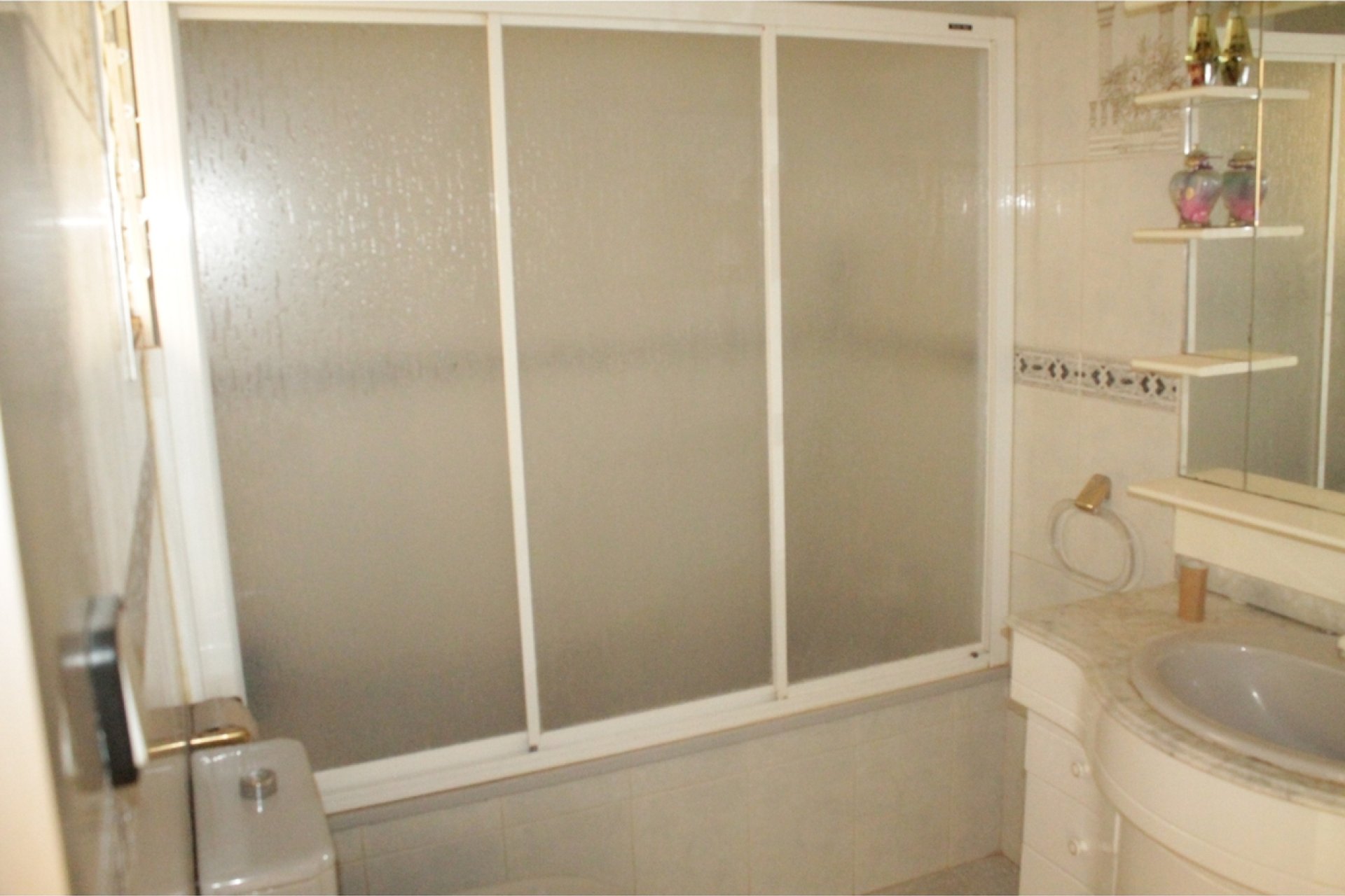 Használt Ingatlanok - Sorház -
Pinoso - Inland