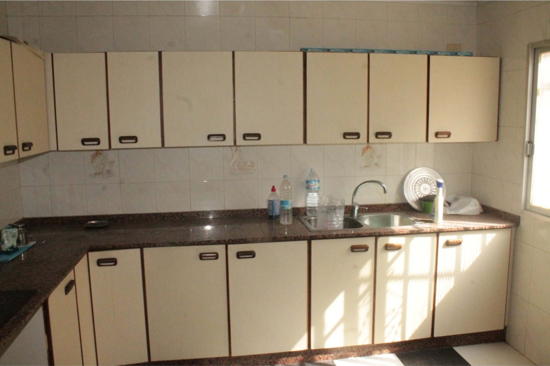 Használt Ingatlanok - Sorház -
Pinoso - Inland