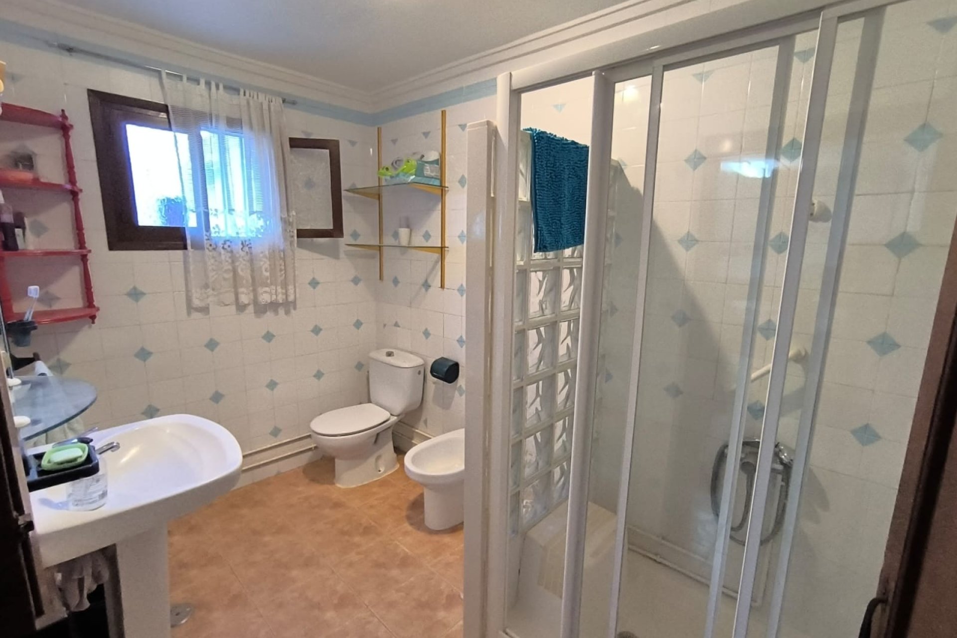 Használt Ingatlanok - Sorház -
Raspay - Inland