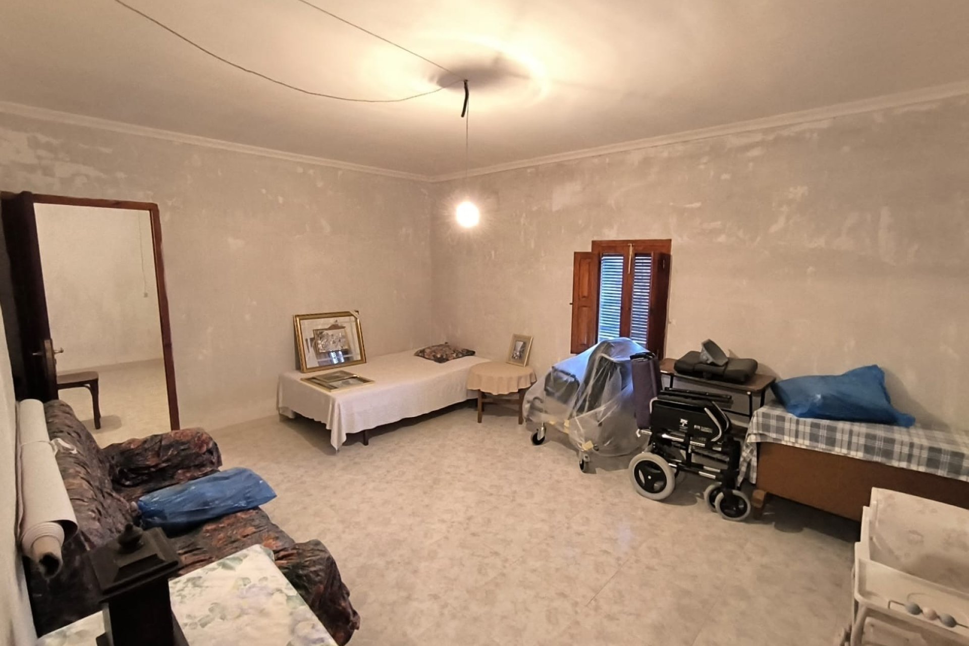 Használt Ingatlanok - Sorház -
Raspay - Inland