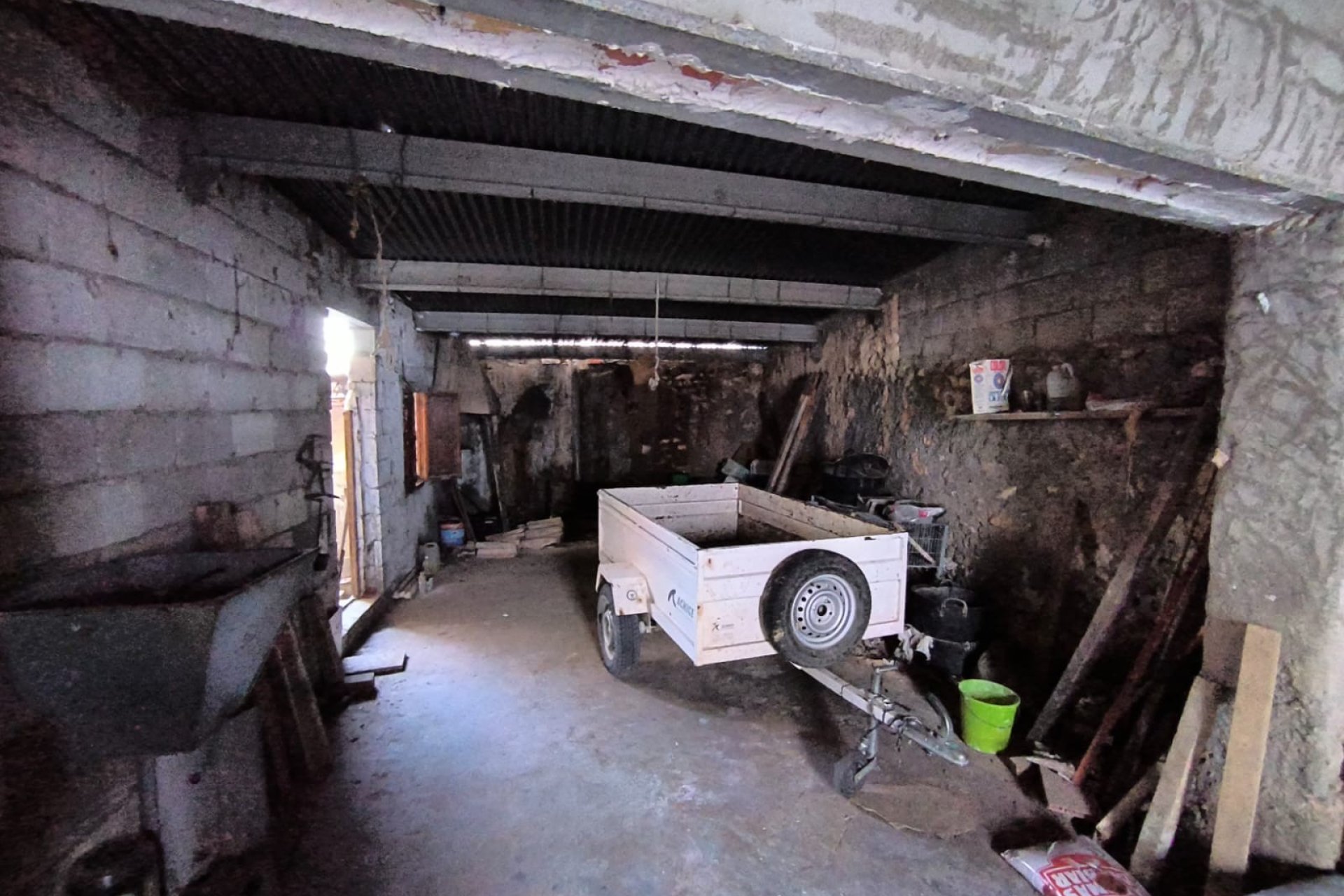 Használt Ingatlanok - Sorház -
Raspay - Inland