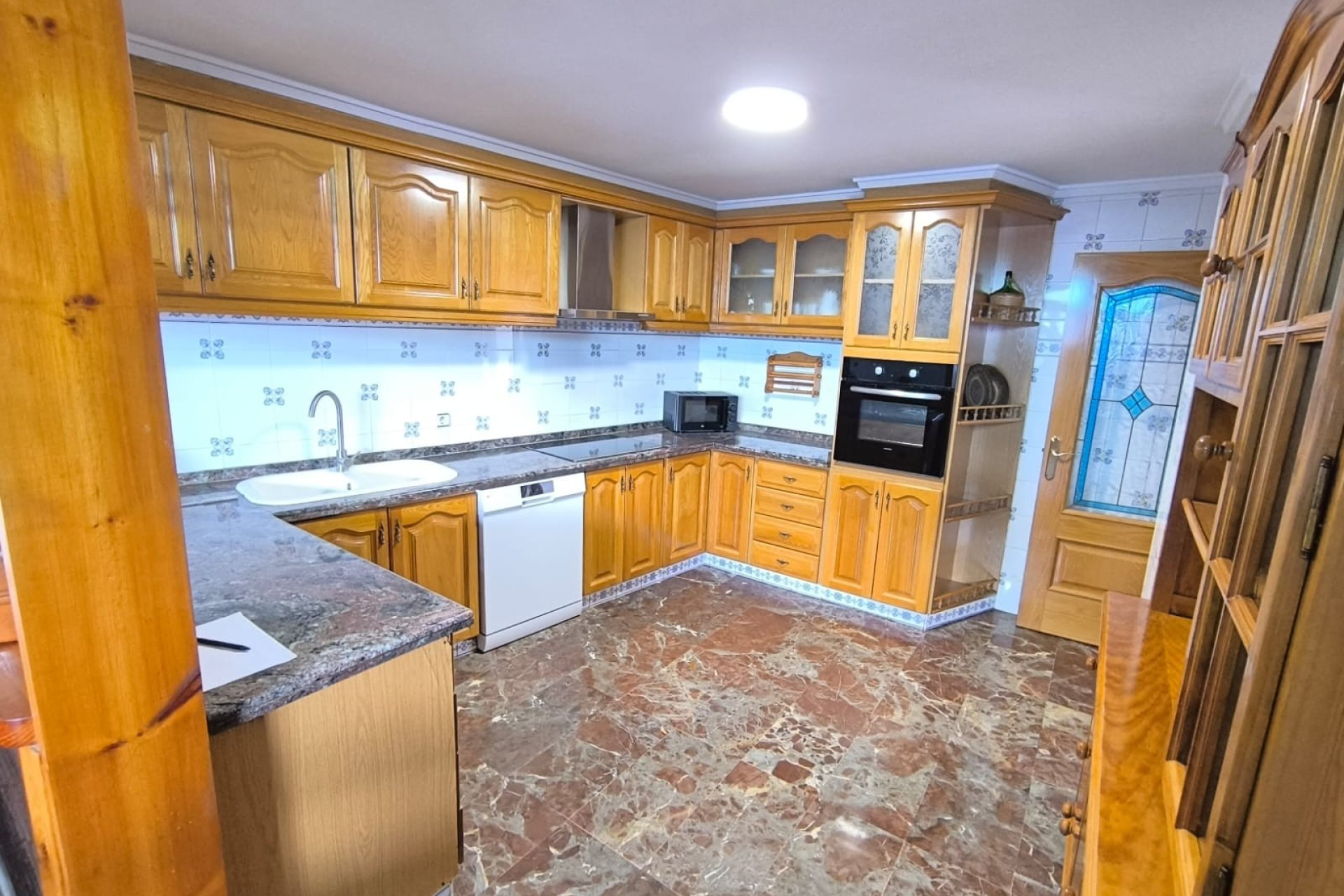 Használt Ingatlanok - Sorház -
Sax - Inland