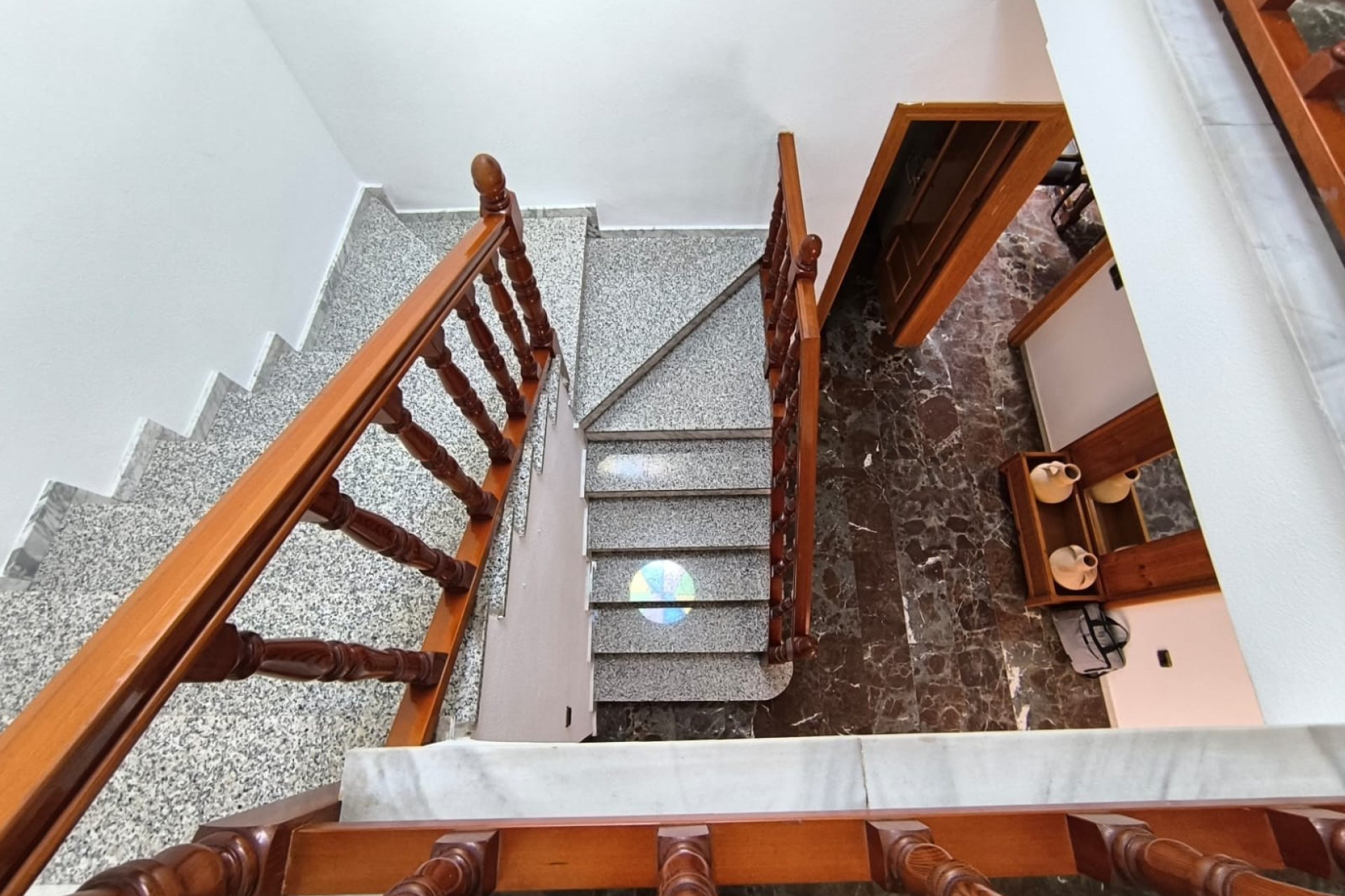 Használt Ingatlanok - Sorház -
Sax - Inland