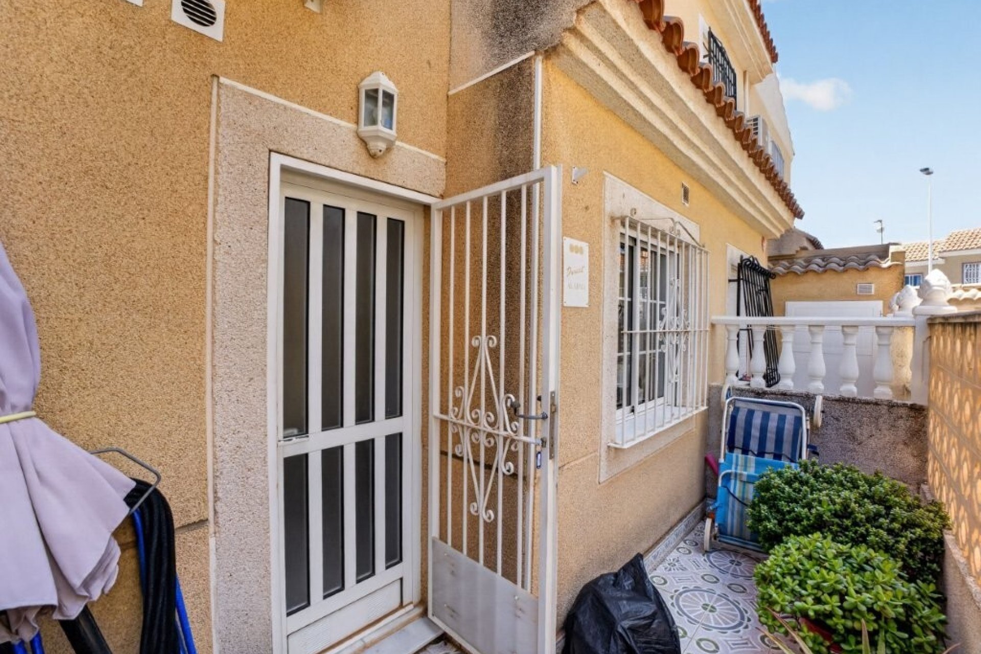 Használt Ingatlanok - Sorház -
Torrevieja - Aguas Nuevas