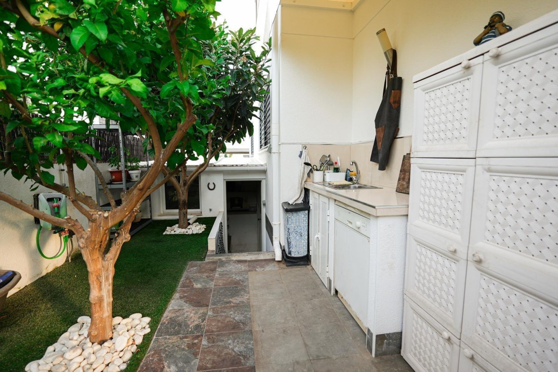 Használt Ingatlanok - Sorház -
Torrevieja - Aguas Nuevas