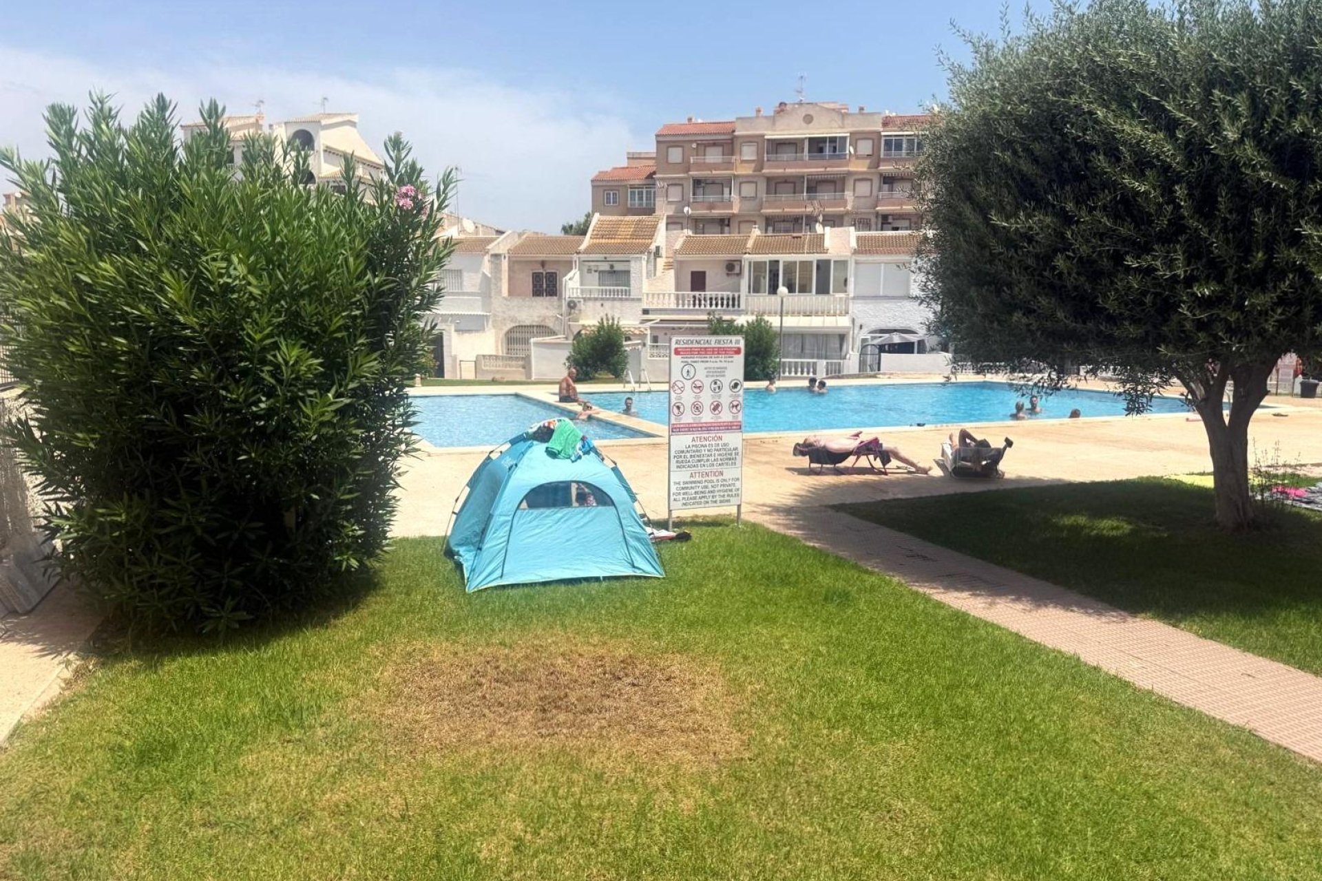 Használt Ingatlanok - Sorház -
Torrevieja - Calas Blanca