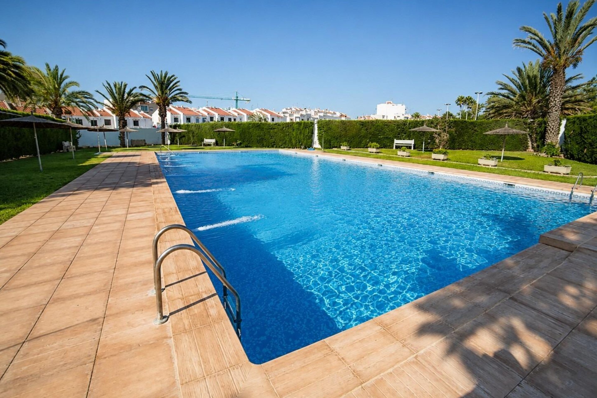 Használt Ingatlanok - Sorház -
Torrevieja - Calas Blanca