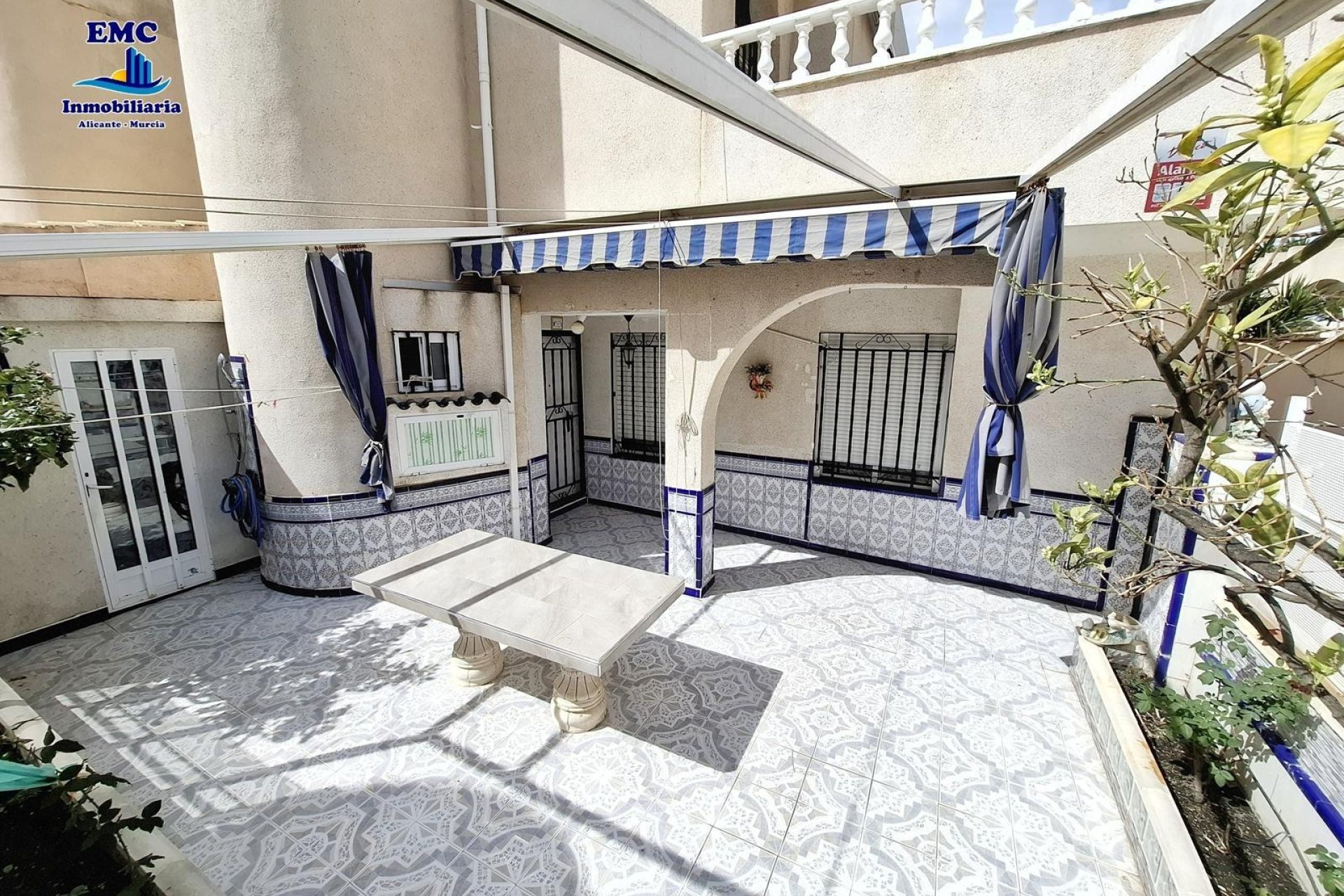 Használt Ingatlanok - Sorház -
Torrevieja - Carrefour