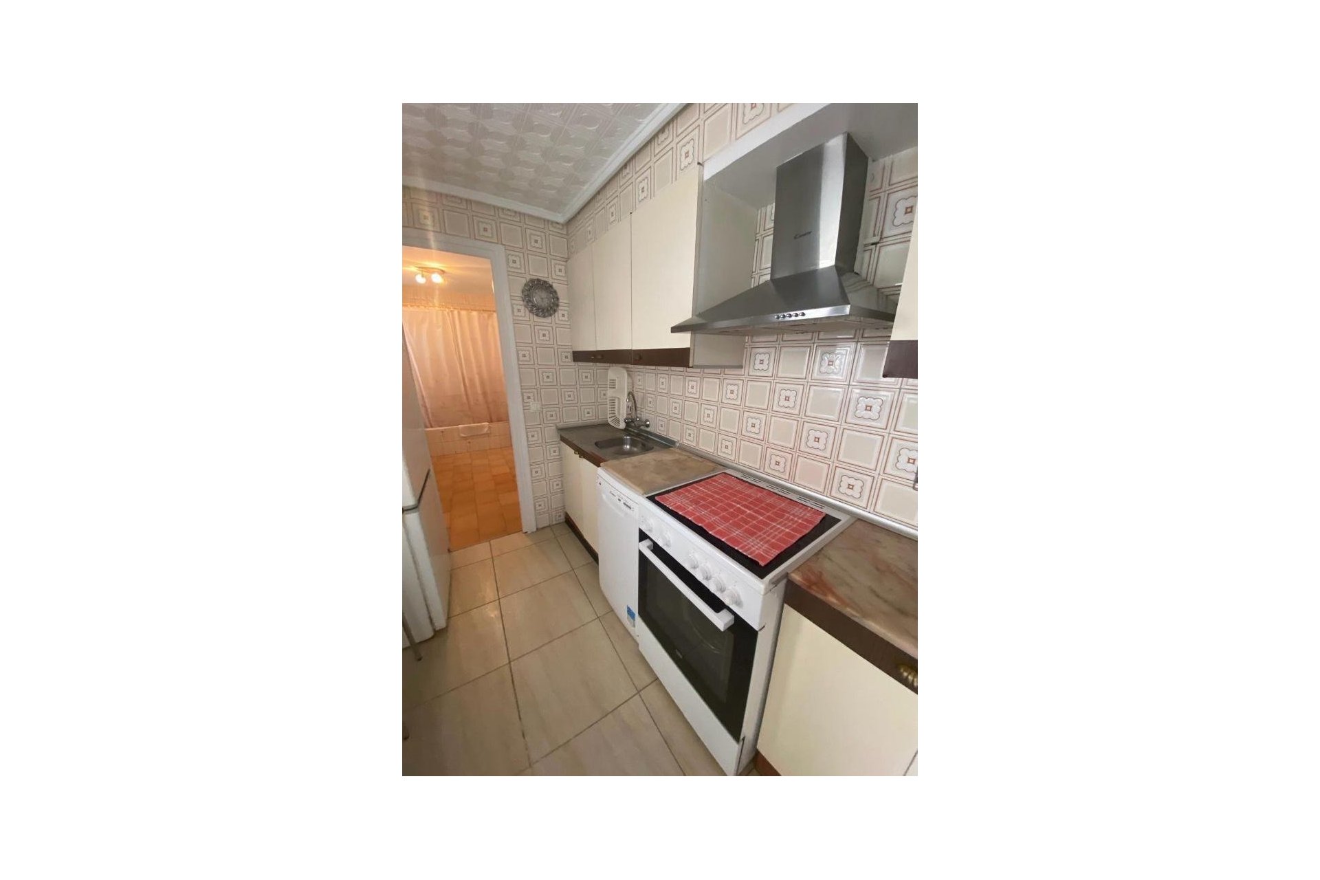 Használt Ingatlanok - Sorház -
Torrevieja - Centrum