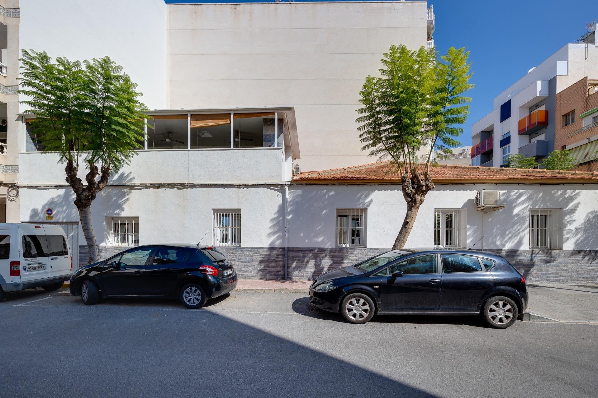 Használt Ingatlanok - Sorház -
Torrevieja - Centrum