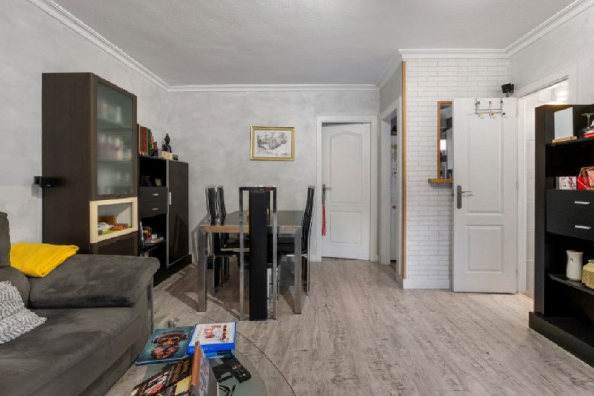 Használt Ingatlanok - Sorház -
Torrevieja - Costa Blanca