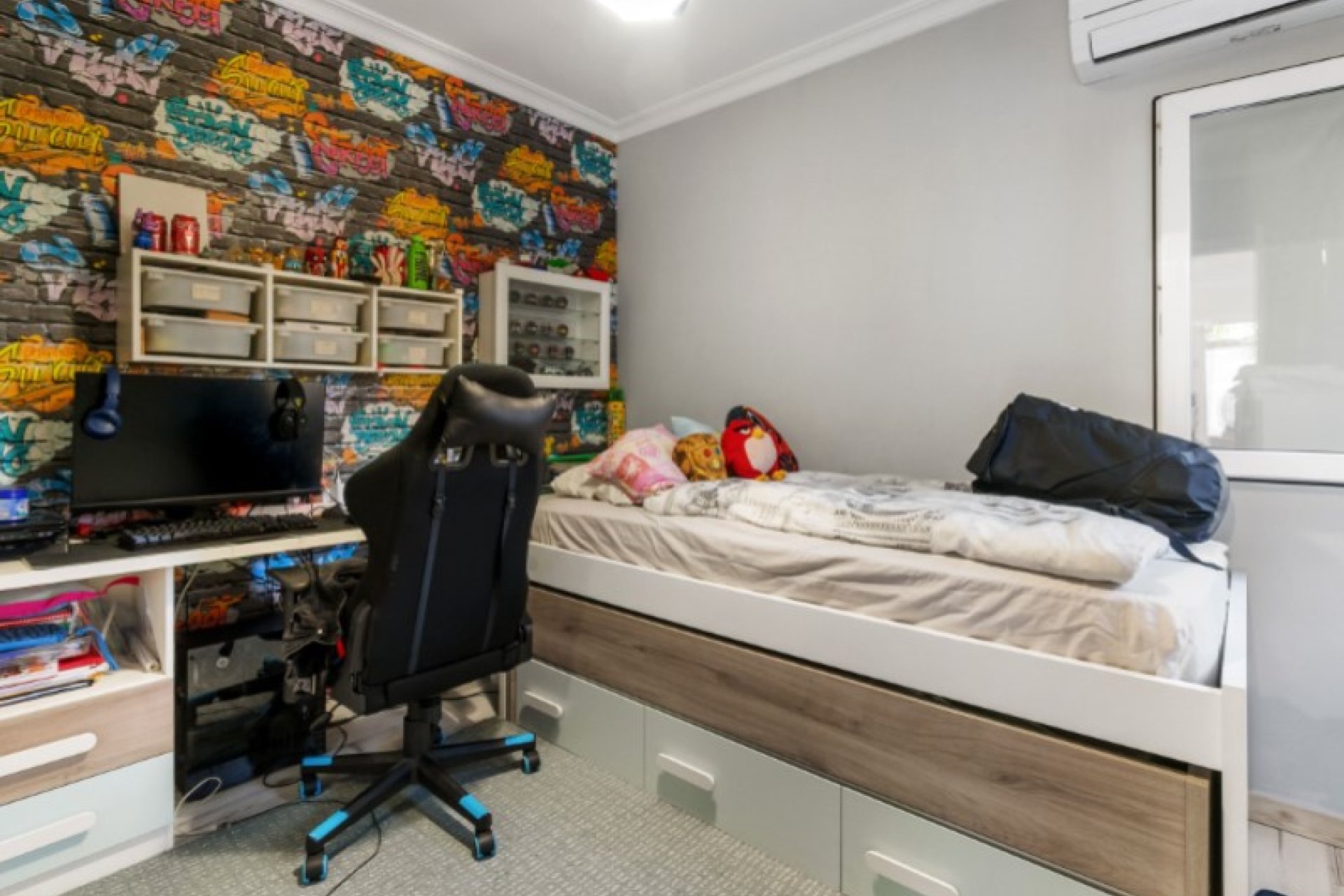 Használt Ingatlanok - Sorház -
Torrevieja - Costa Blanca