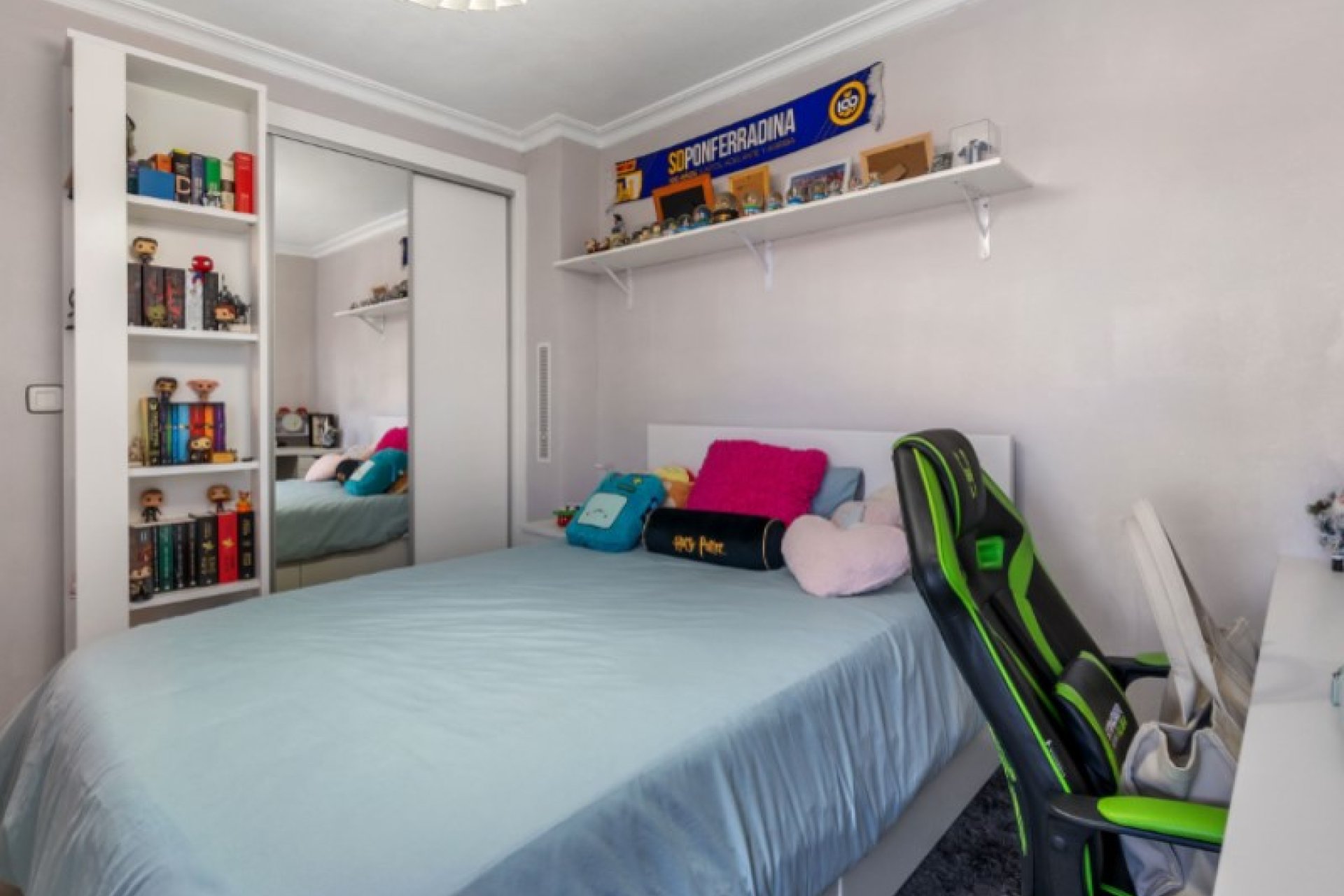 Használt Ingatlanok - Sorház -
Torrevieja - Costa Blanca