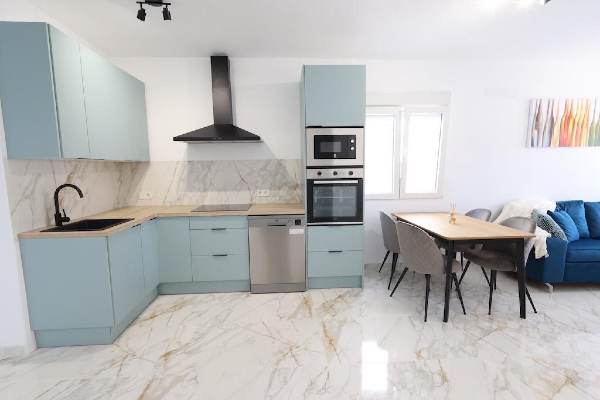 Használt Ingatlanok - Sorház -
Torrevieja - Costa Blanca