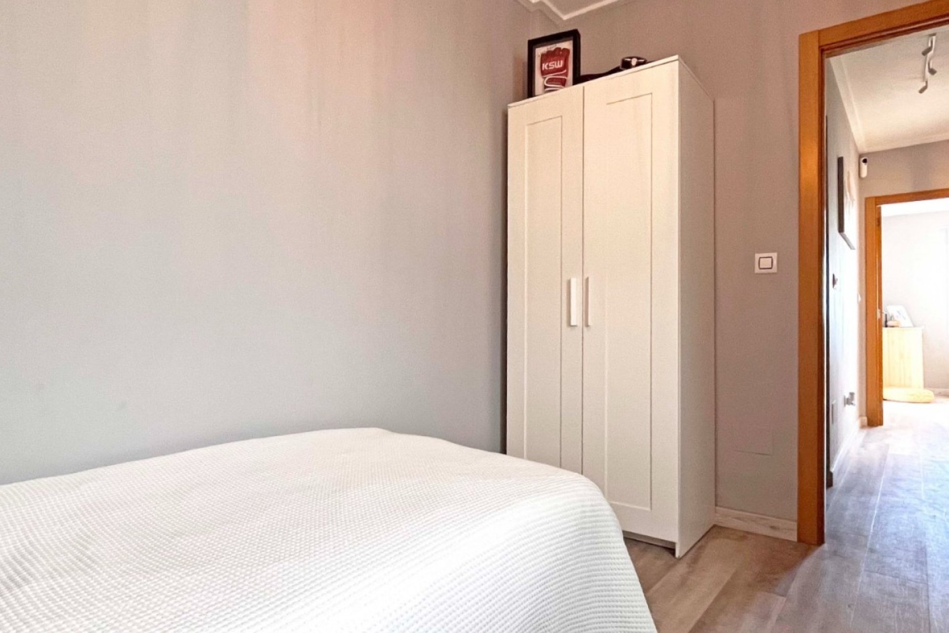 Használt Ingatlanok - Sorház -
Torrevieja - Costa Blanca