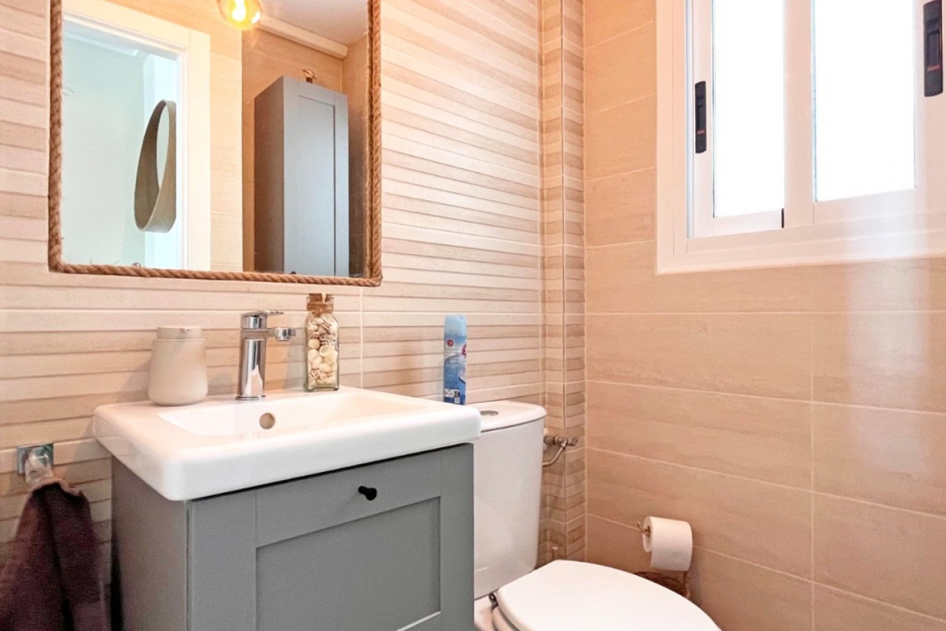 Használt Ingatlanok - Sorház -
Torrevieja - Costa Blanca