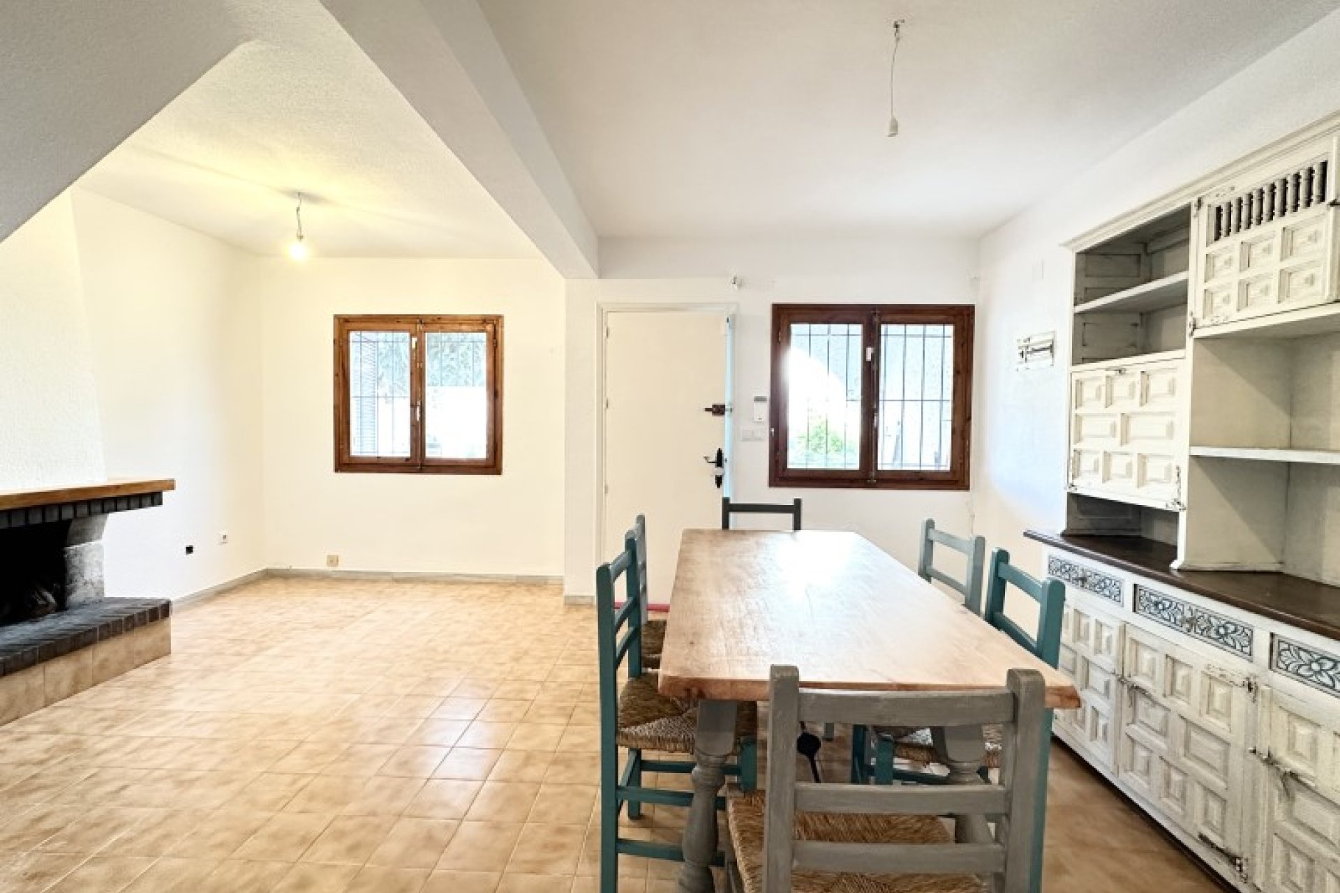 Használt Ingatlanok - Sorház -
Torrevieja - Costa Blanca