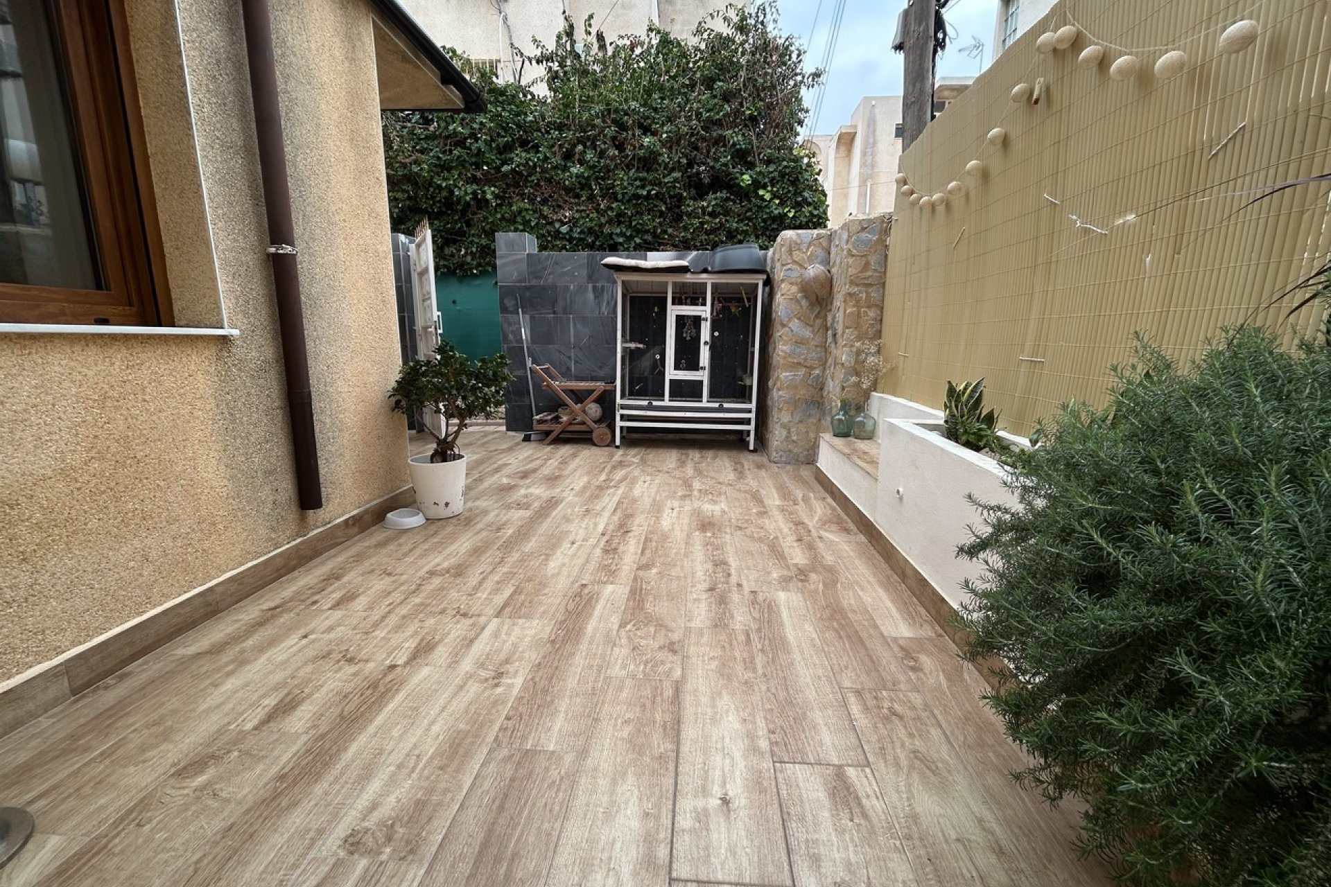 Használt Ingatlanok - Sorház -
Torrevieja - Costa Blanca