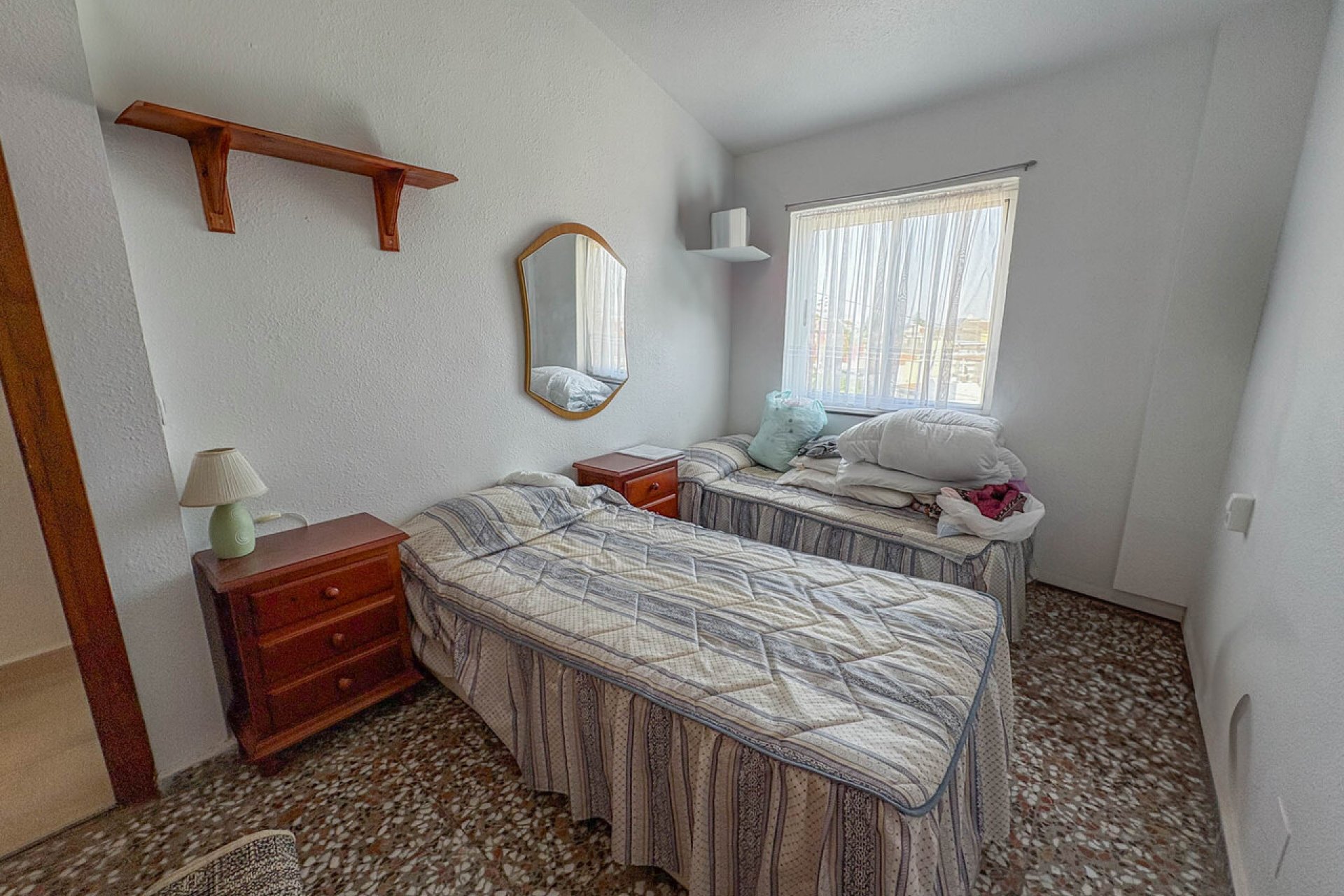 Használt Ingatlanok - Sorház -
Torrevieja - Costa Blanca