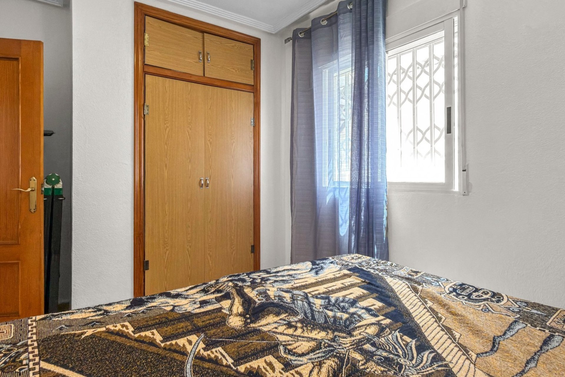 Használt Ingatlanok - Sorház -
Torrevieja - Costa Blanca