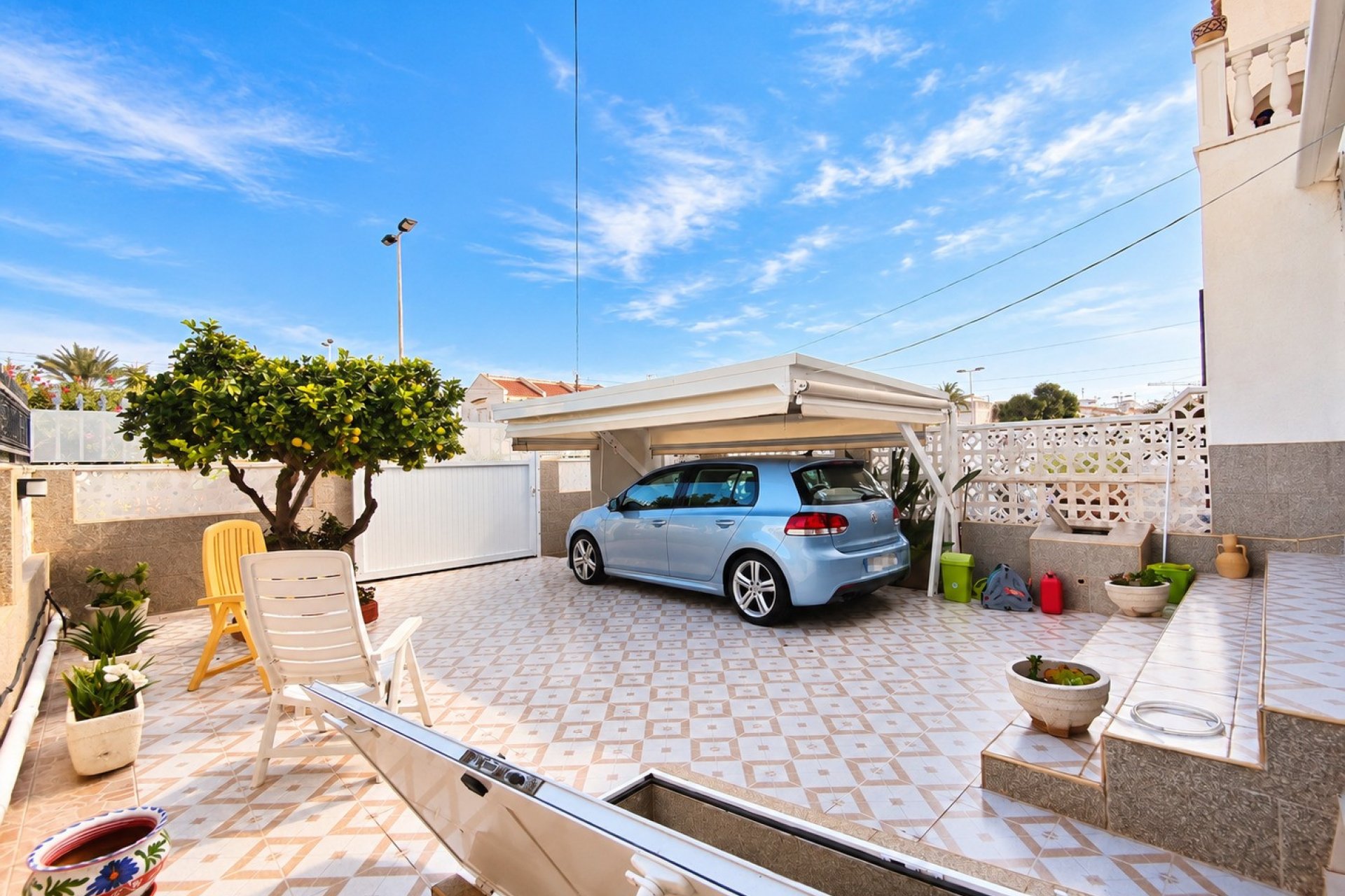 Használt Ingatlanok - Sorház -
Torrevieja - Costa Blanca