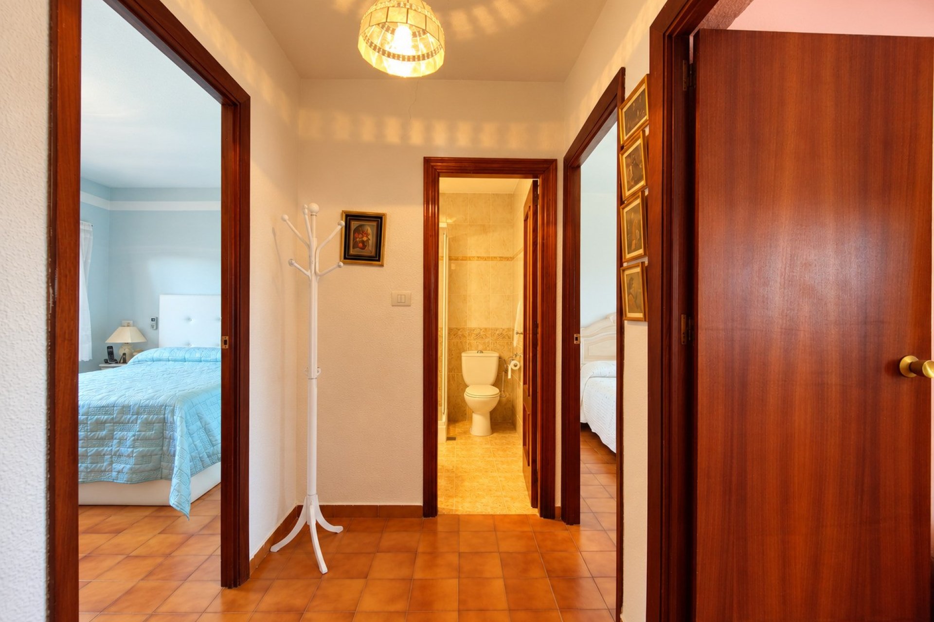 Használt Ingatlanok - Sorház -
Torrevieja - Costa Blanca