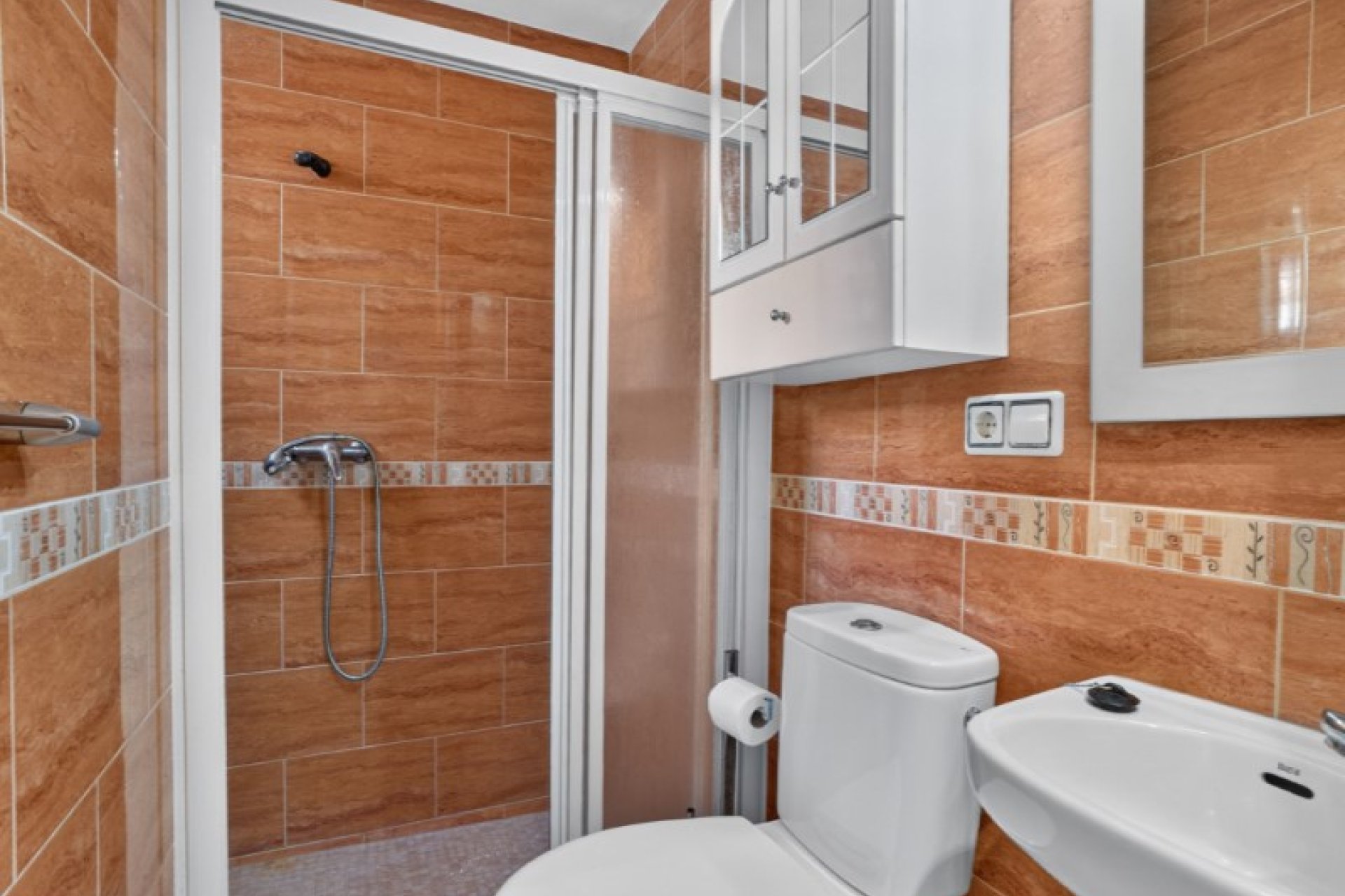 Használt Ingatlanok - Sorház -
Torrevieja - Costa Blanca