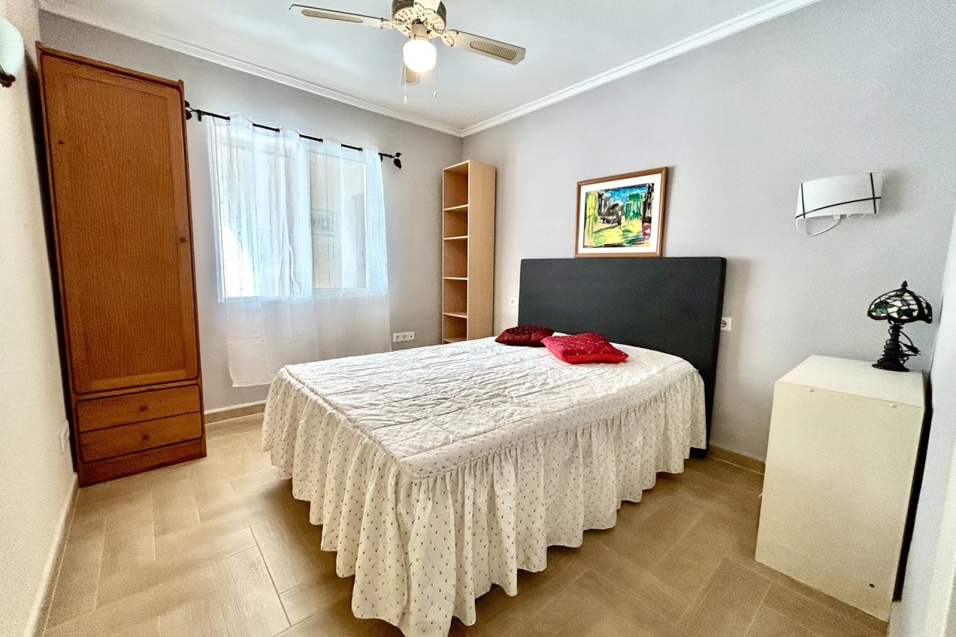 Használt Ingatlanok - Sorház -
Torrevieja - Costa Blanca