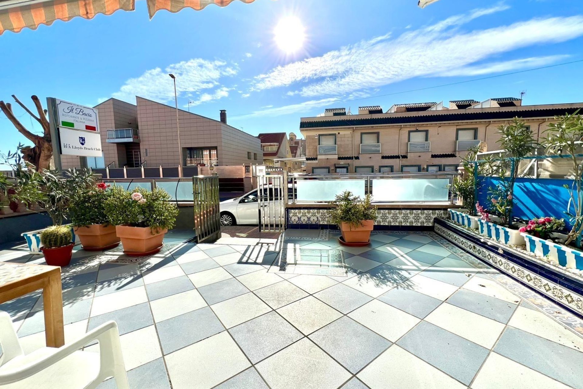 Használt Ingatlanok - Sorház -
Torrevieja - La Mata