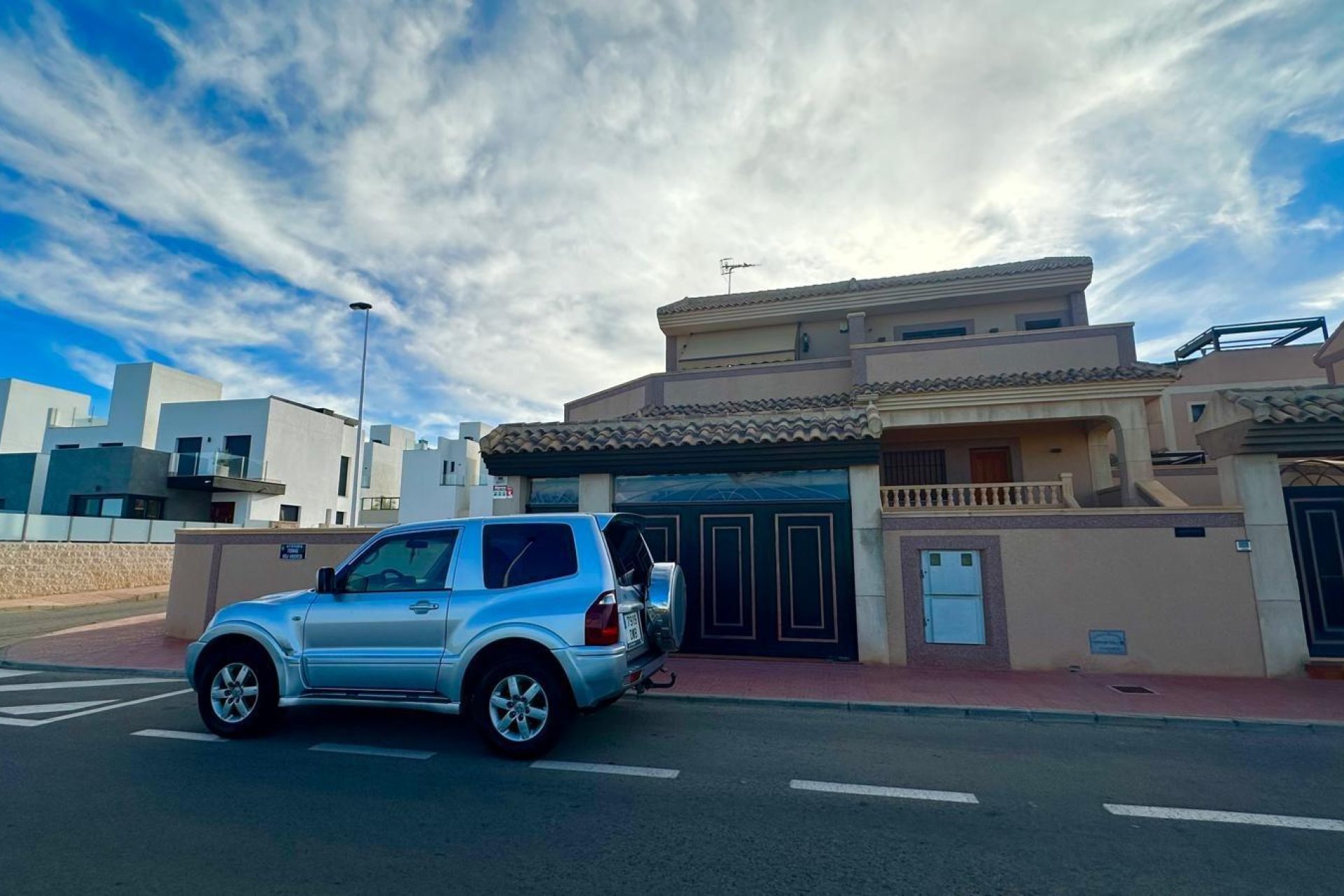 Használt Ingatlanok - Sorház -
Torrevieja - La Siesta
