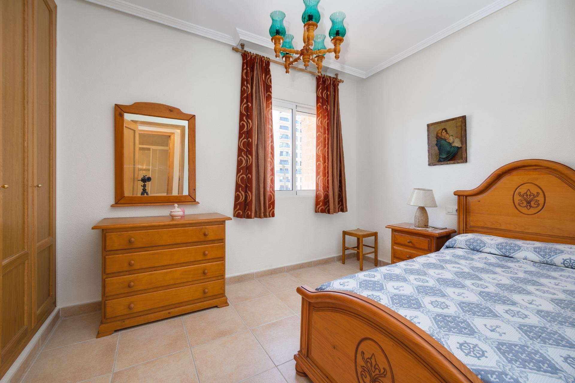 Használt Ingatlanok - Sorház -
Torrevieja - La Veleta