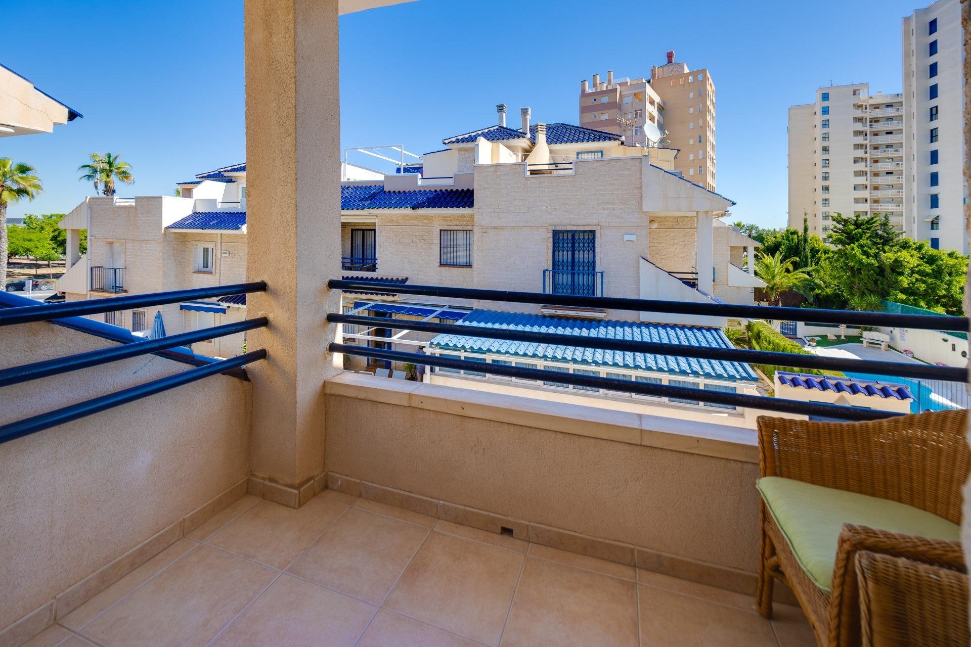 Használt Ingatlanok - Sorház -
Torrevieja - La Veleta