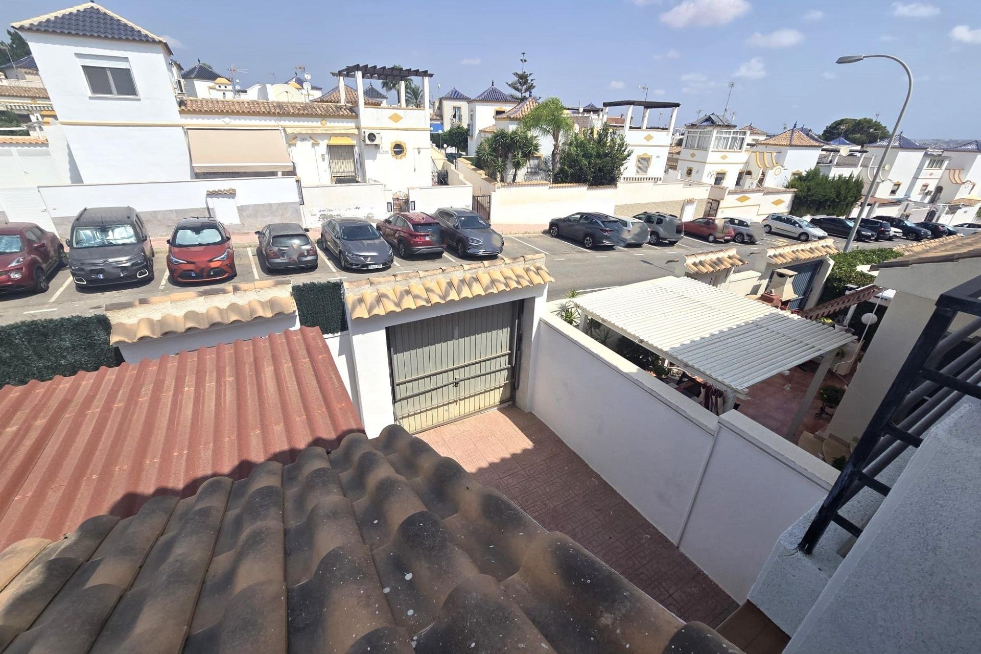 Használt Ingatlanok - Sorház -
Torrevieja - Los Altos