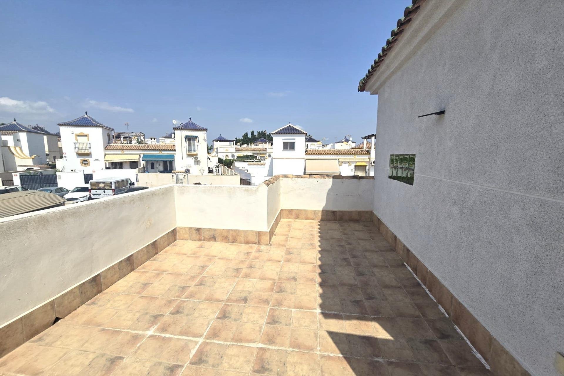Használt Ingatlanok - Sorház -
Torrevieja - Los Altos