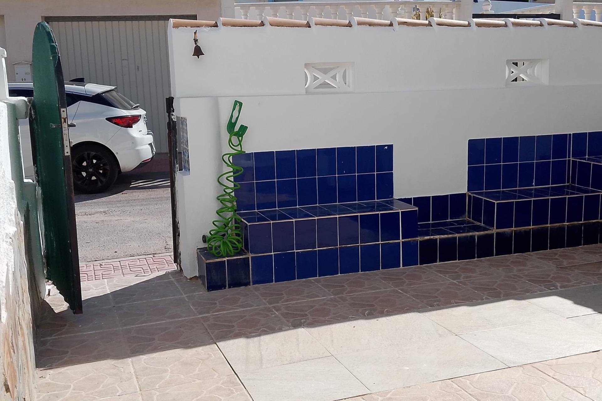 Használt Ingatlanok - Sorház -
Torrevieja - Los Balcones