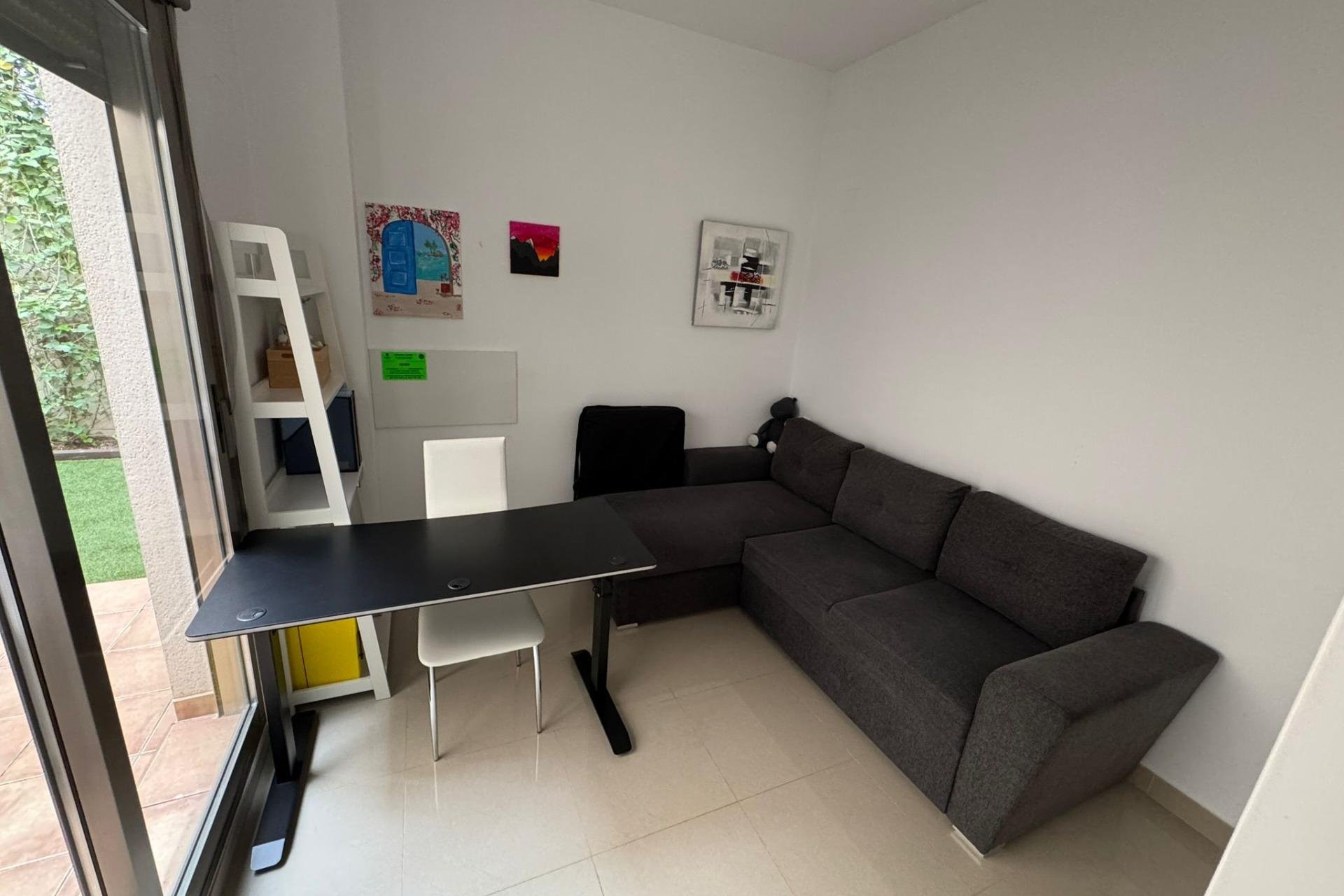Használt Ingatlanok - Sorház -
Torrevieja - Punta Prima
