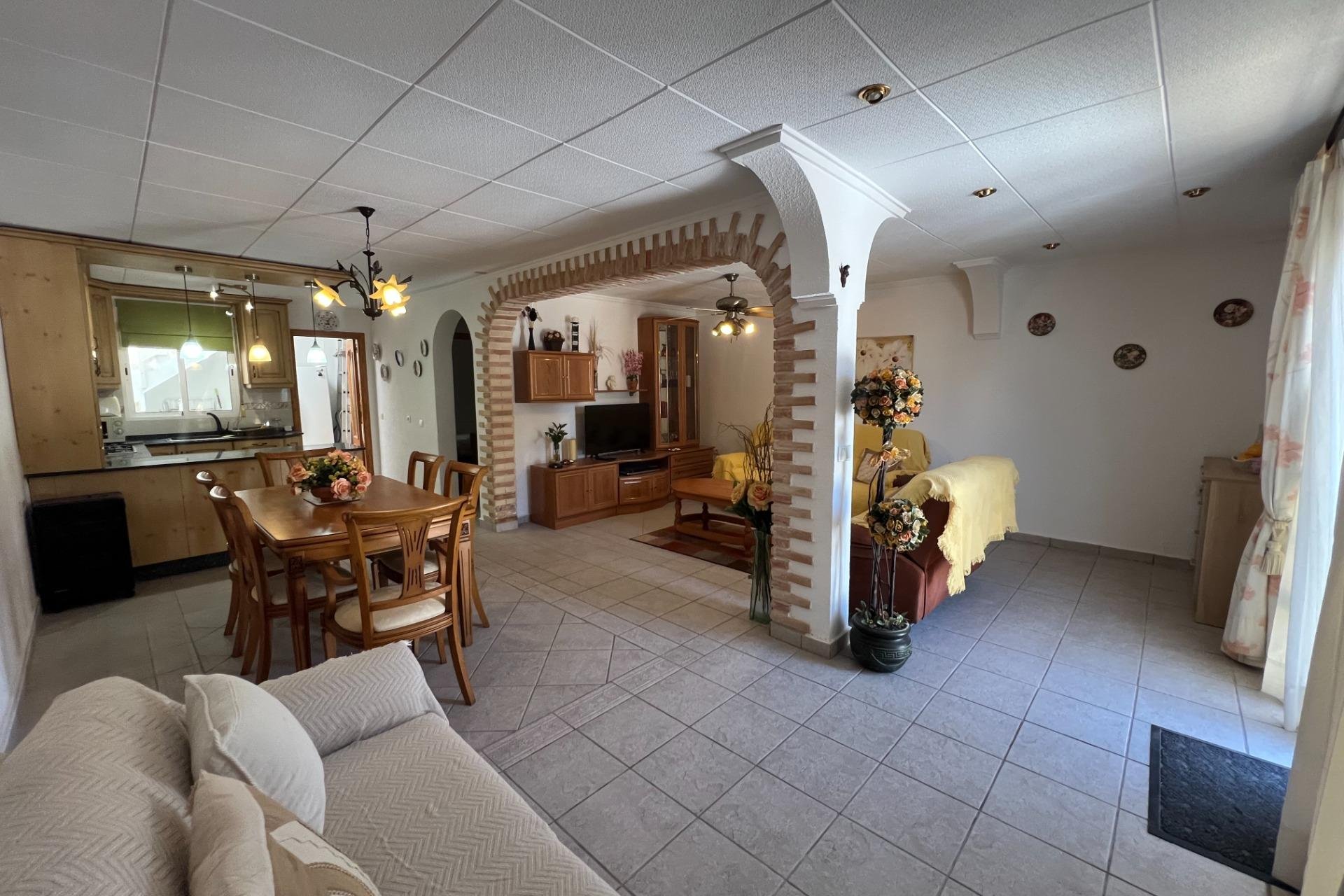 Használt Ingatlanok - Sorház -
Torrevieja - San Luis
