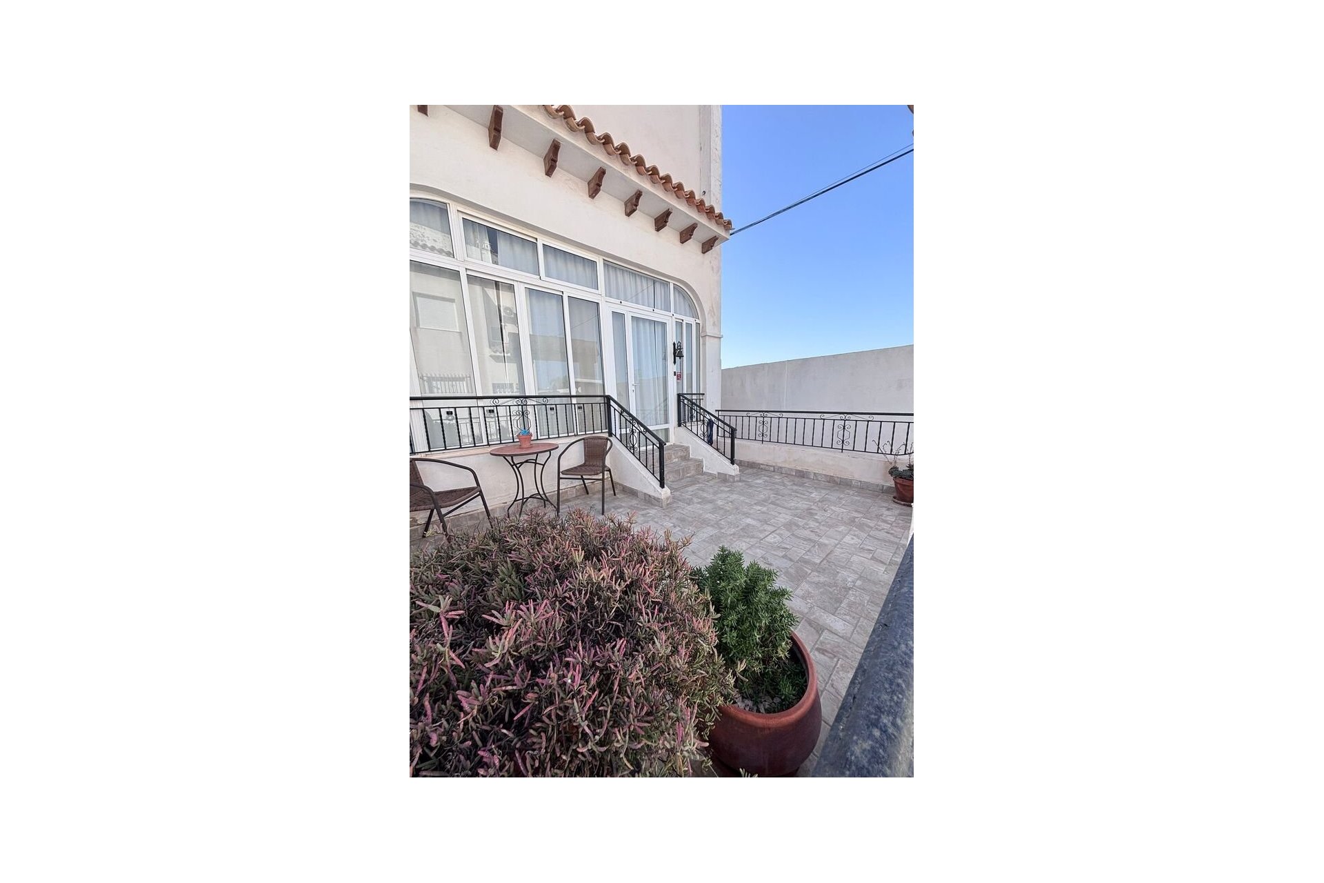 Használt Ingatlanok - Sorház -
Villamartin - Costa Blanca