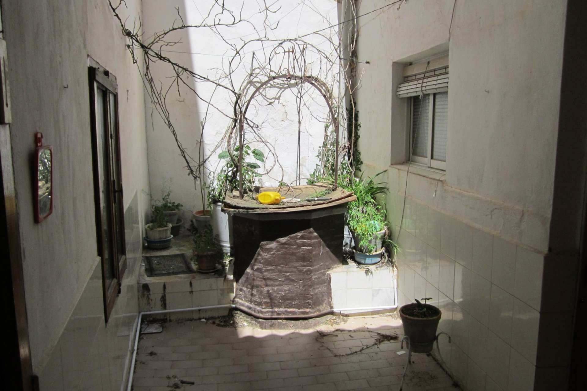 Használt Ingatlanok - Sorház -
Yecla - Inland