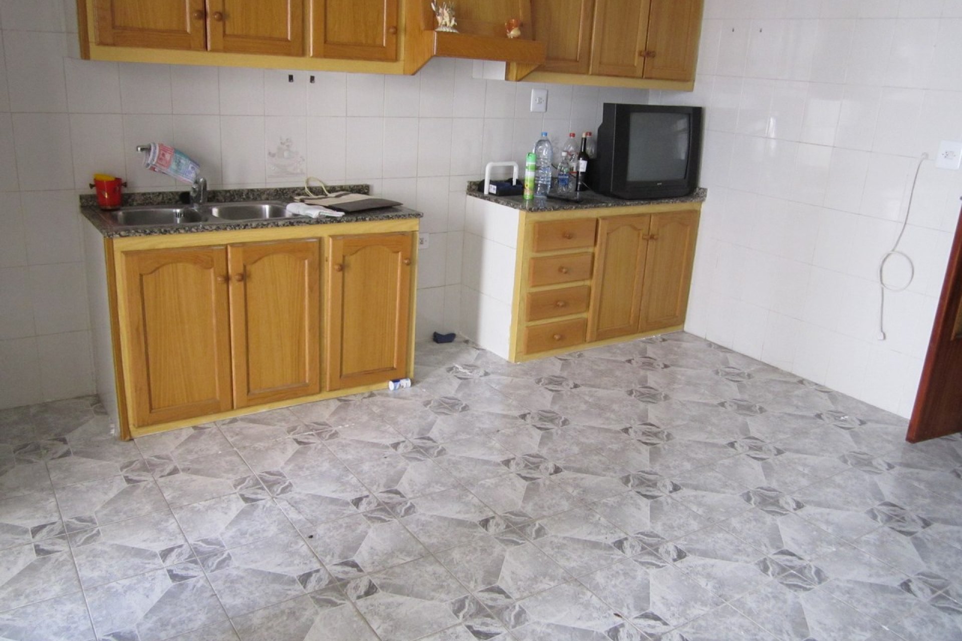 Használt Ingatlanok - Sorház -
Yecla - Inland