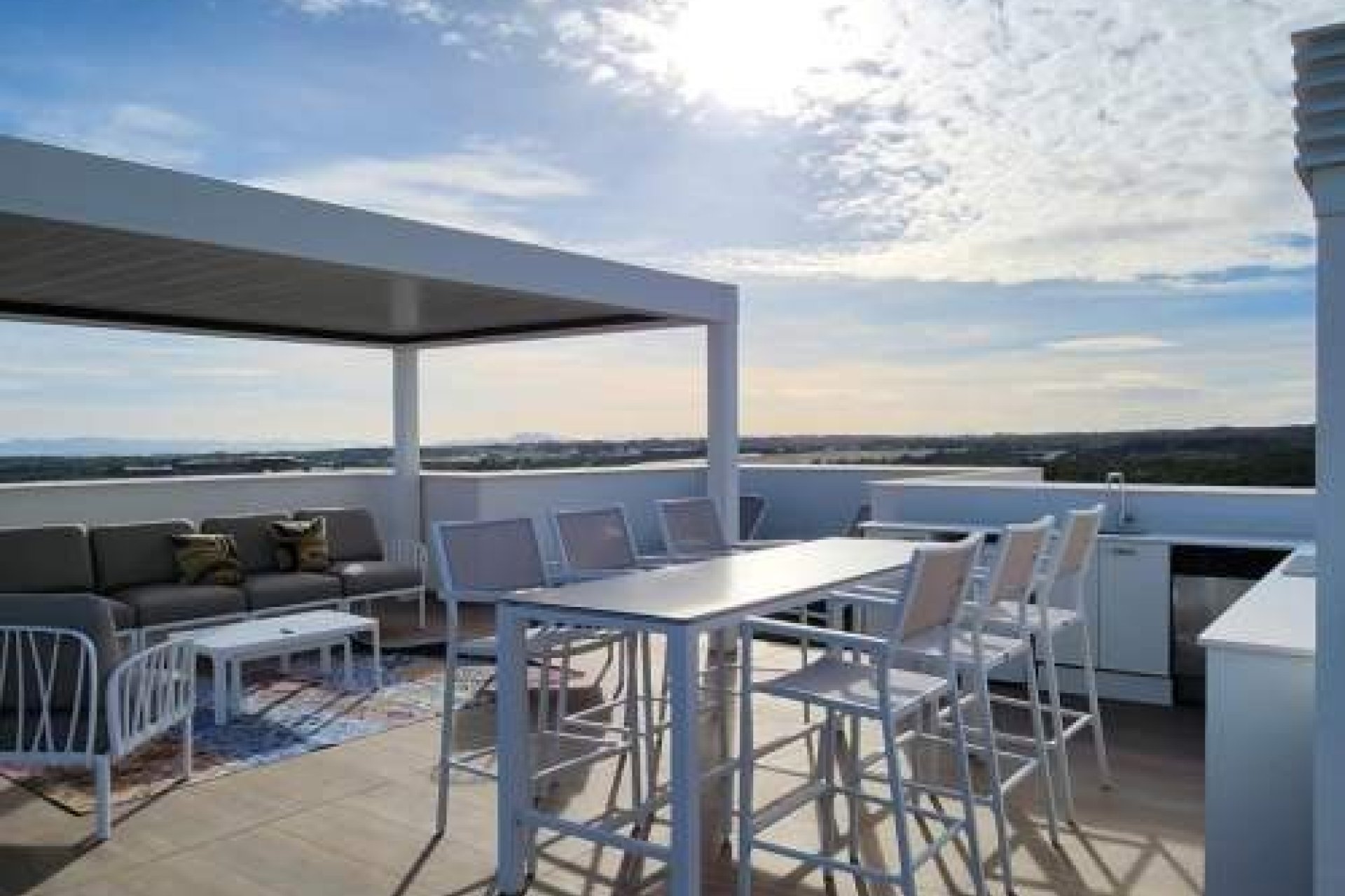 Használt Ingatlanok - Tetőtéri lakás -
Campoamor - Costa Blanca