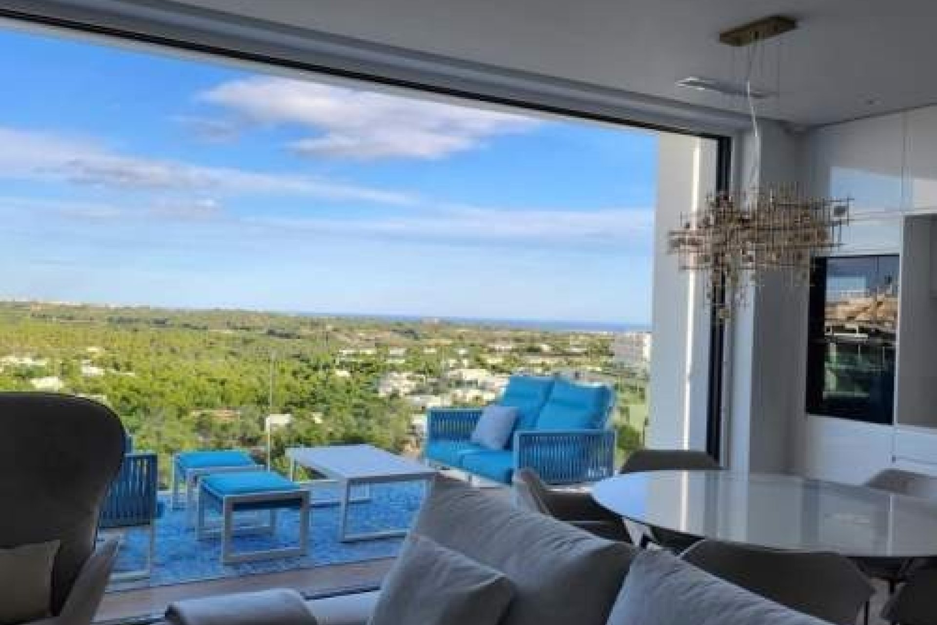 Használt Ingatlanok - Tetőtéri lakás -
Campoamor - Costa Blanca
