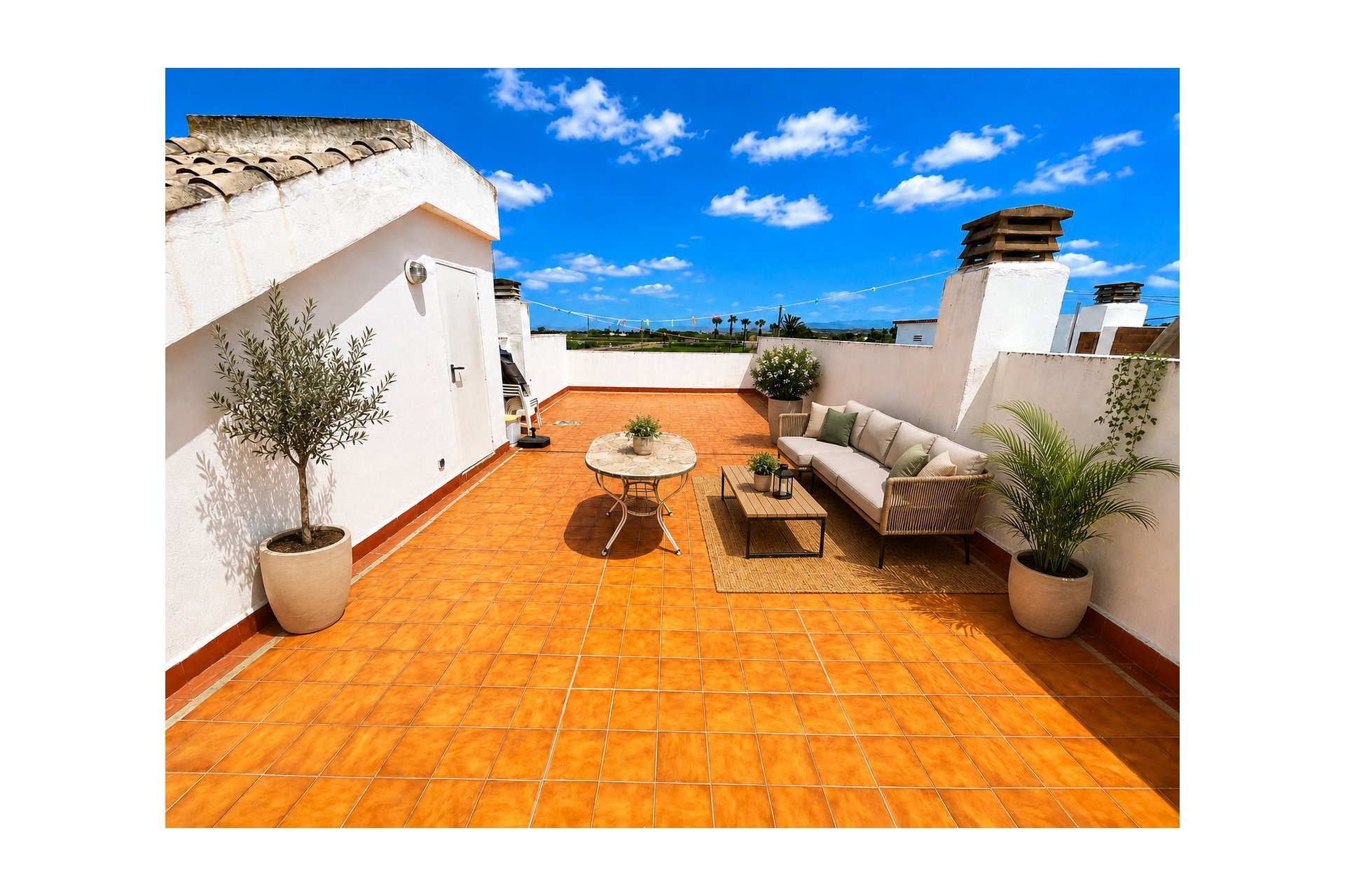 Használt Ingatlanok - Tetőtéri lakás -
Daya Nueva - Costa Blanca