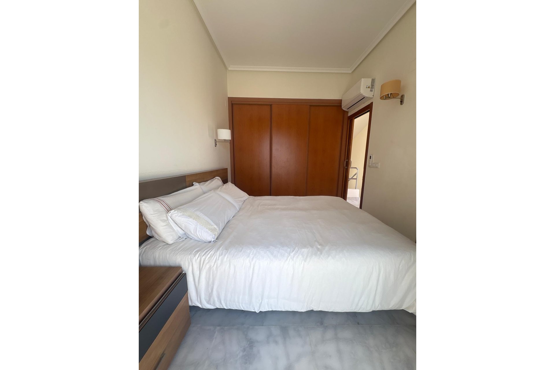 Használt Ingatlanok - Tetőtéri lakás -
Denia - Costa Blanca