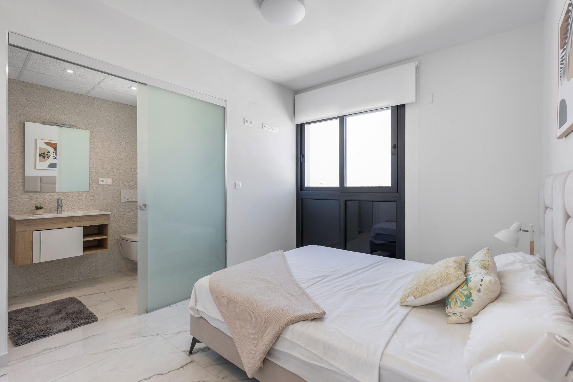 Használt Ingatlanok - Tetőtéri lakás -
Orihuela Costa - Punta Prima